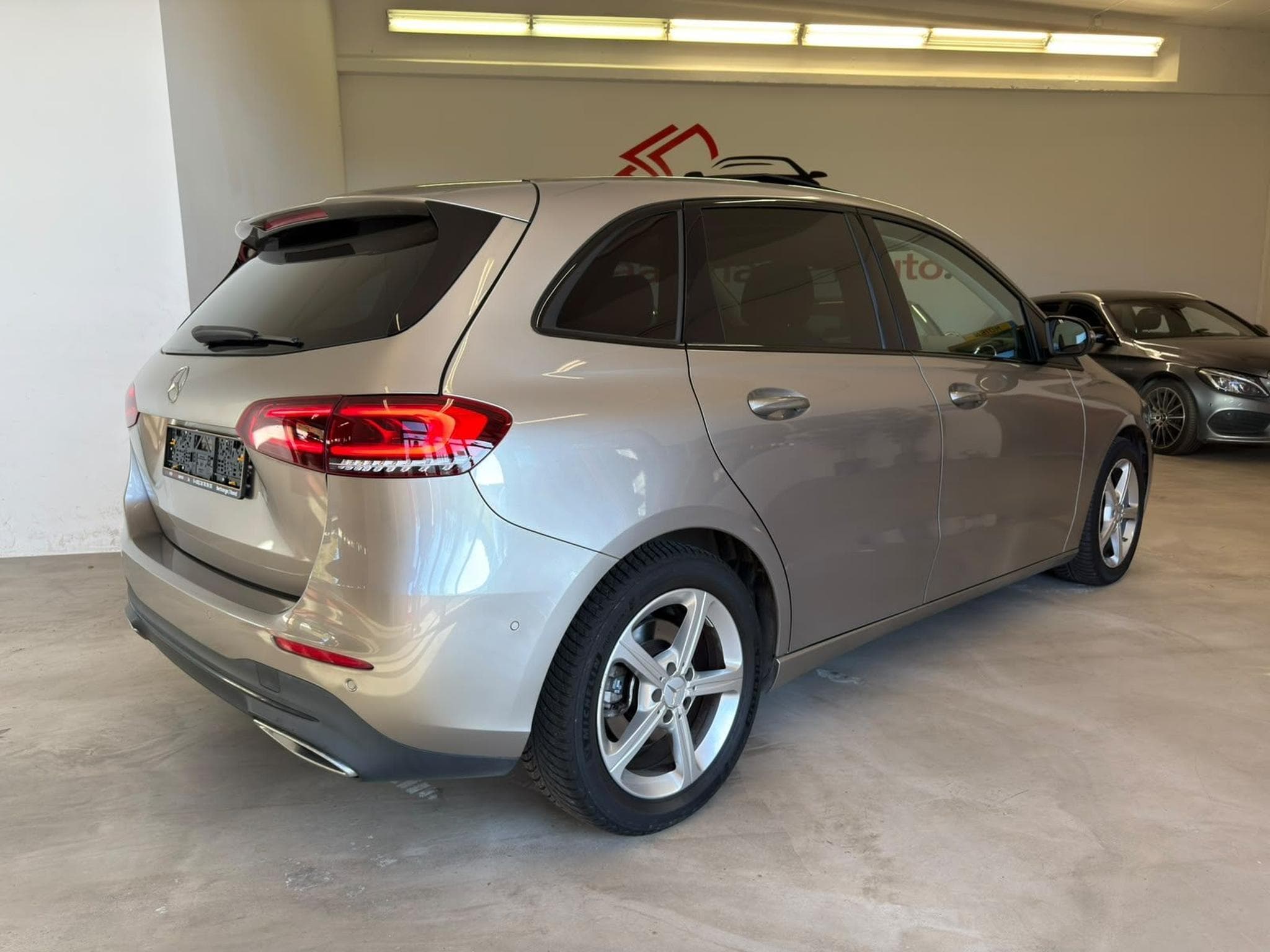 Mercedes B 220 (2019) - Foto 5