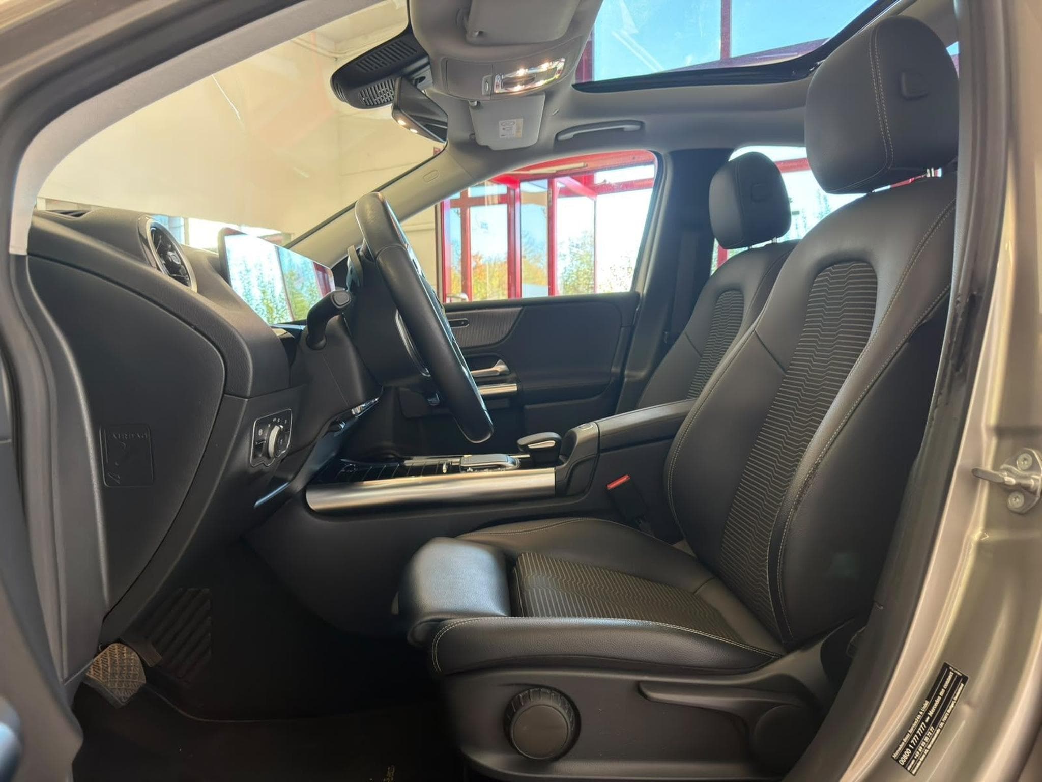 Mercedes B 220 (2019) - Foto 11