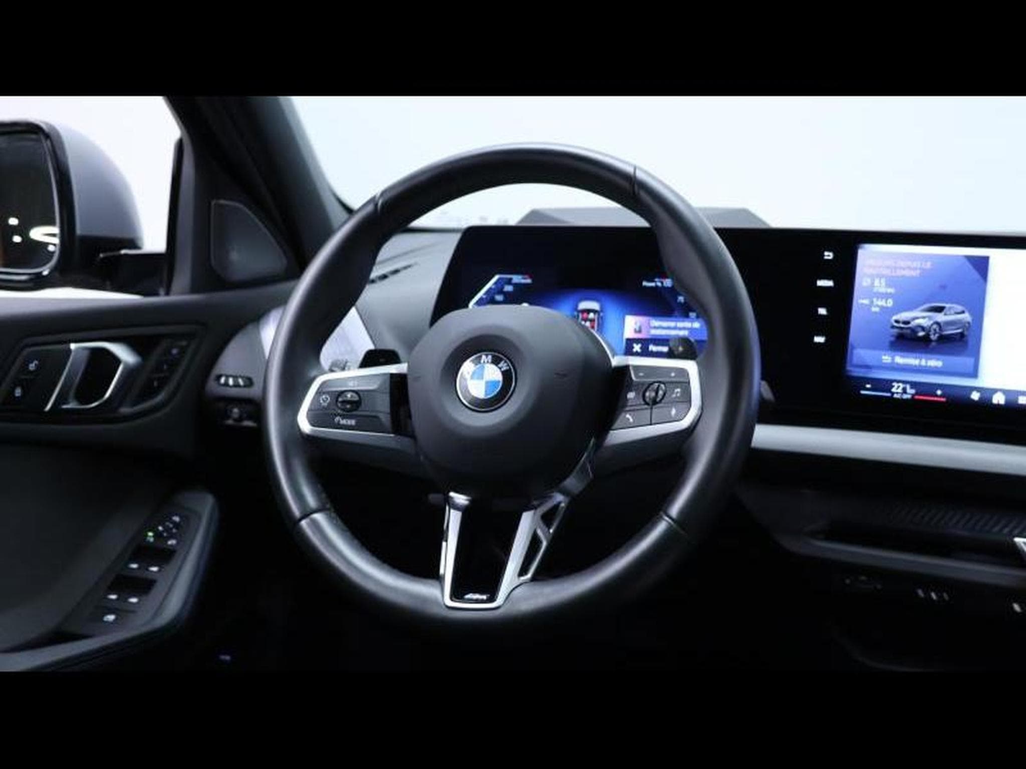 BMW 120 i hatch M SPORT PRO Steptronic (2024) - Photo 24