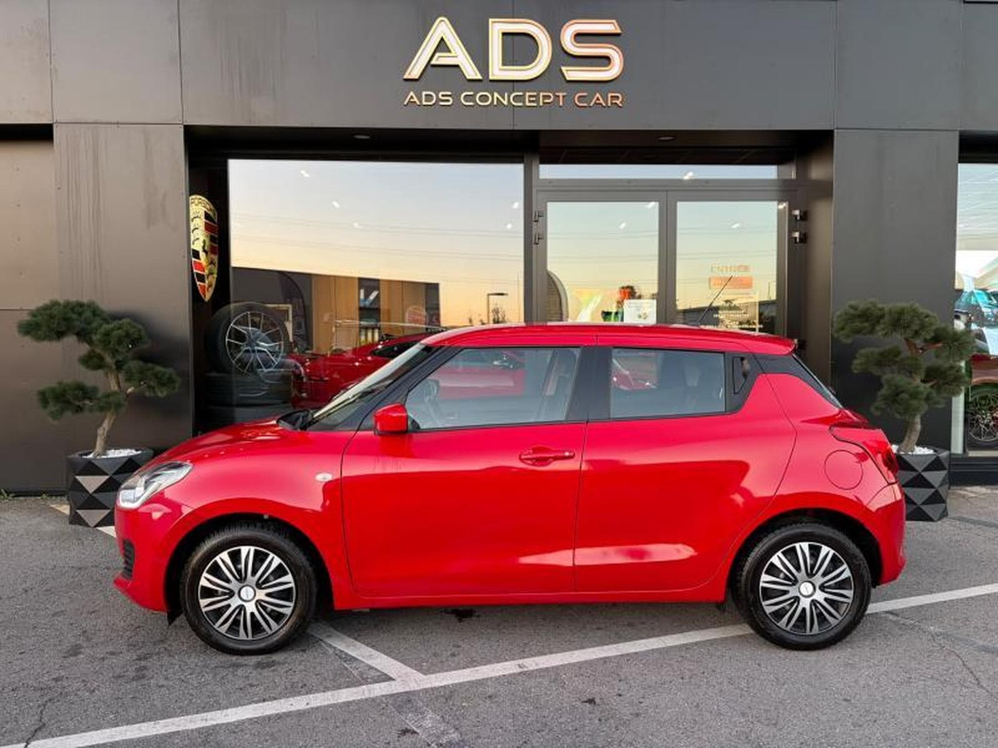 Suzuki Swift 5D 1.2 83ch Grand Luxe (2021) - Photo 4