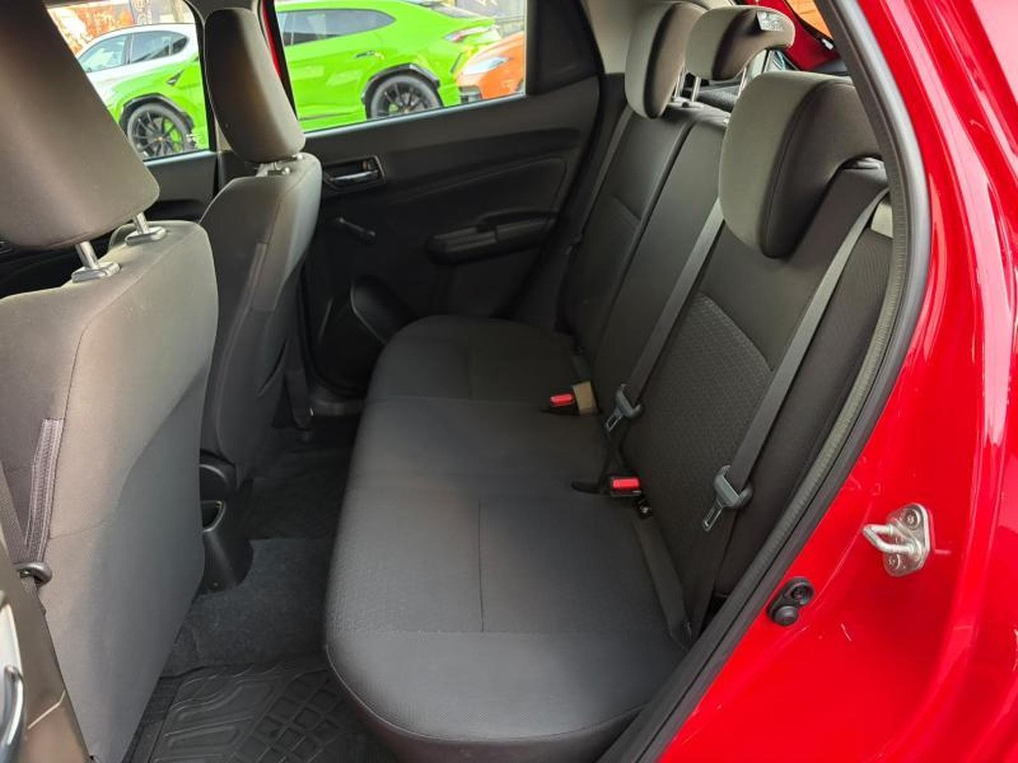 Suzuki Swift 5D 1.2 83ch Grand Luxe (2021) - Photo 9