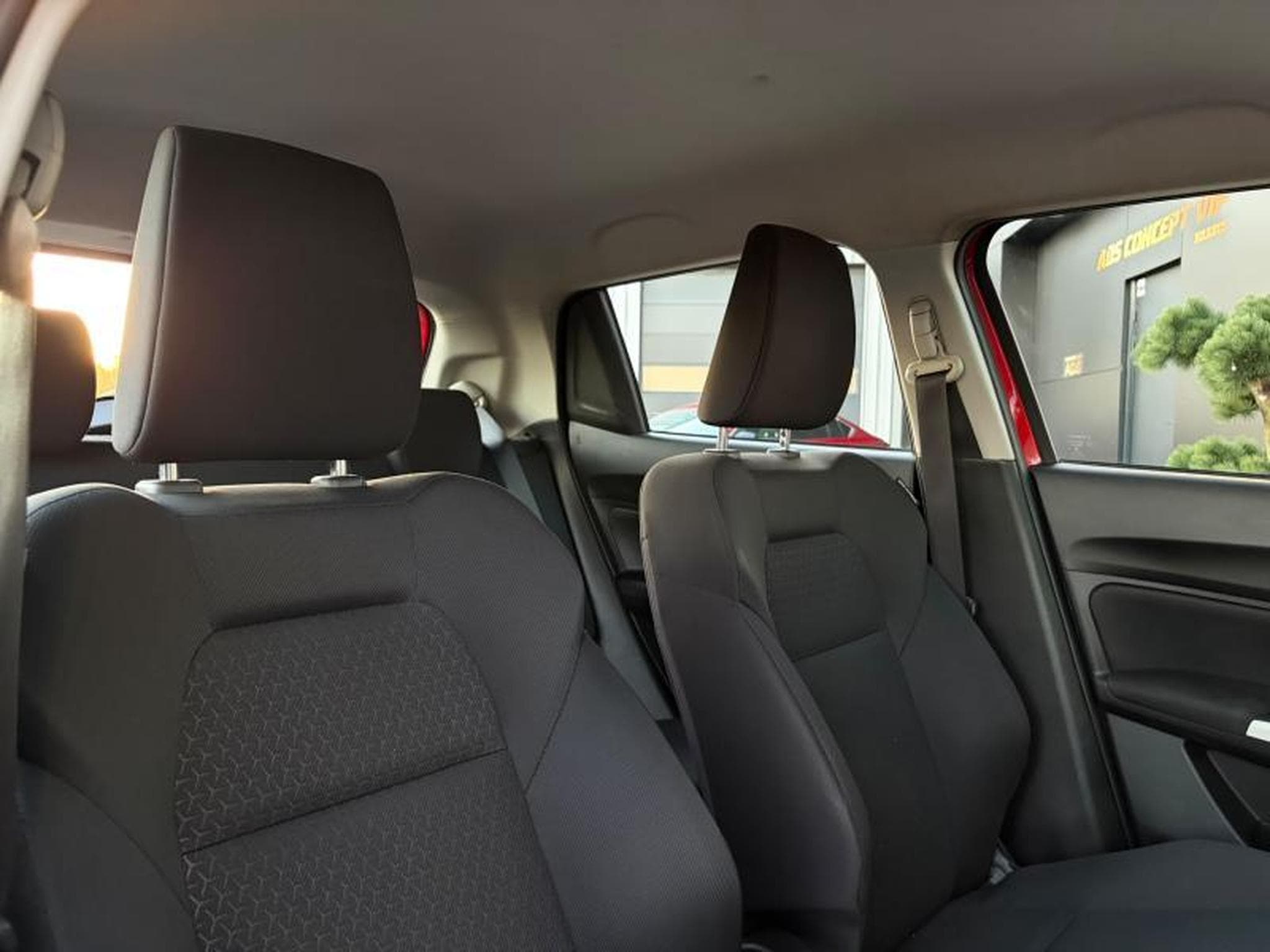 Suzuki Swift 5D 1.2 83ch Grand Luxe (2021) - Photo 11