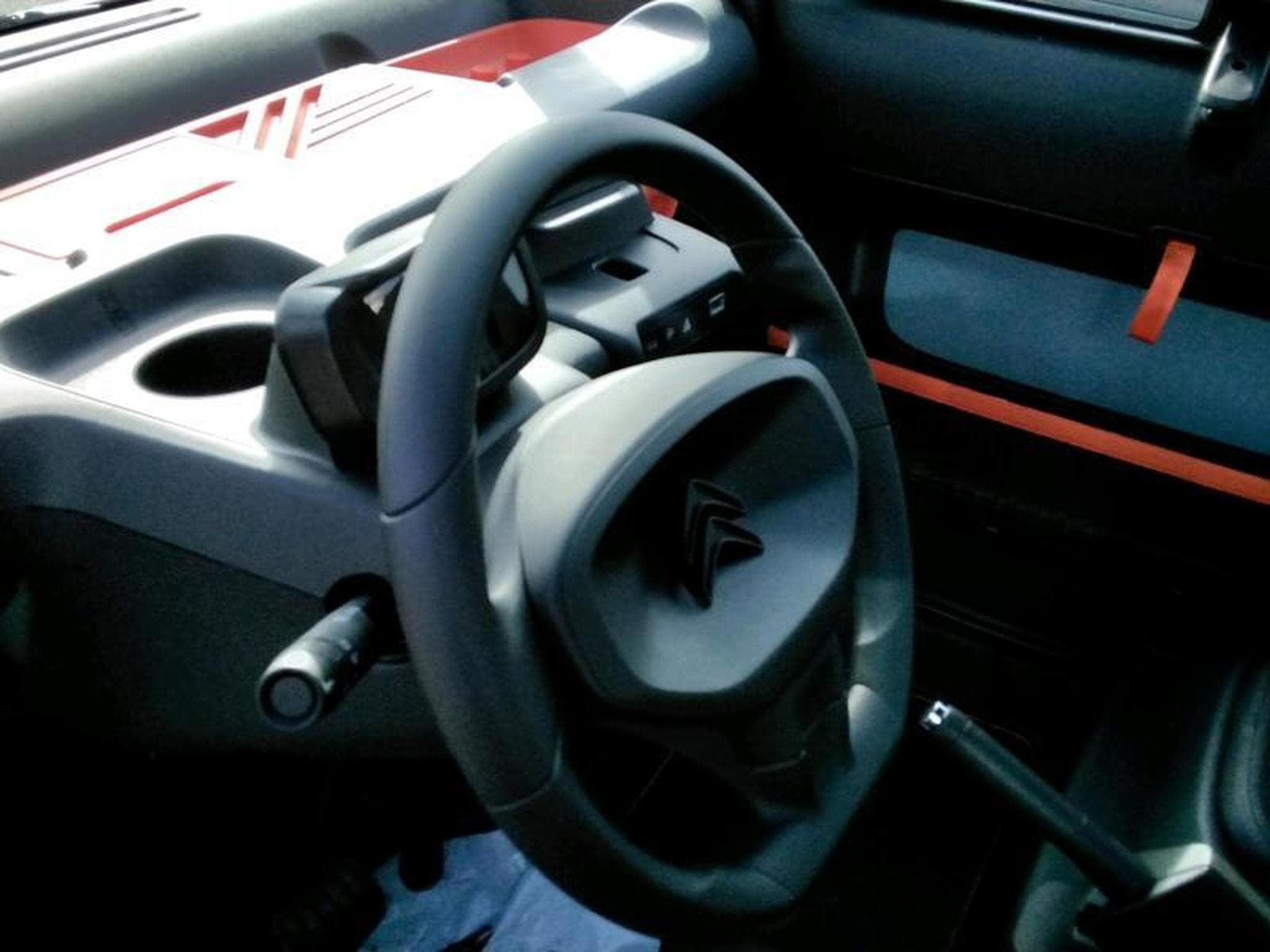 Citroen Ami Pop (2025) - Photo 11