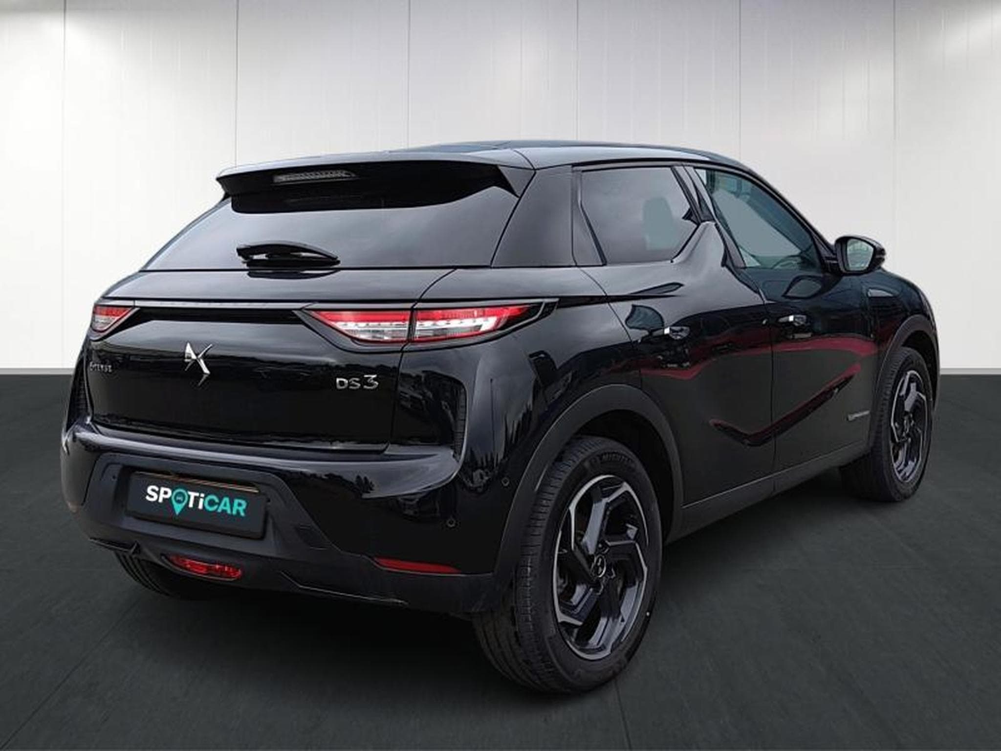 DS Automobiles DS3 Toits de Paris E-Tense (2023) - Photo 4