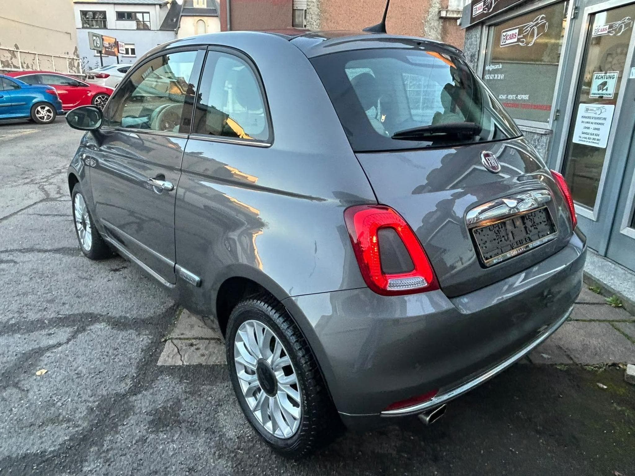 Fiat 500 1.2 AUTOMATIQUE PANORAMA NAVIGATION (2018) - Photo 4