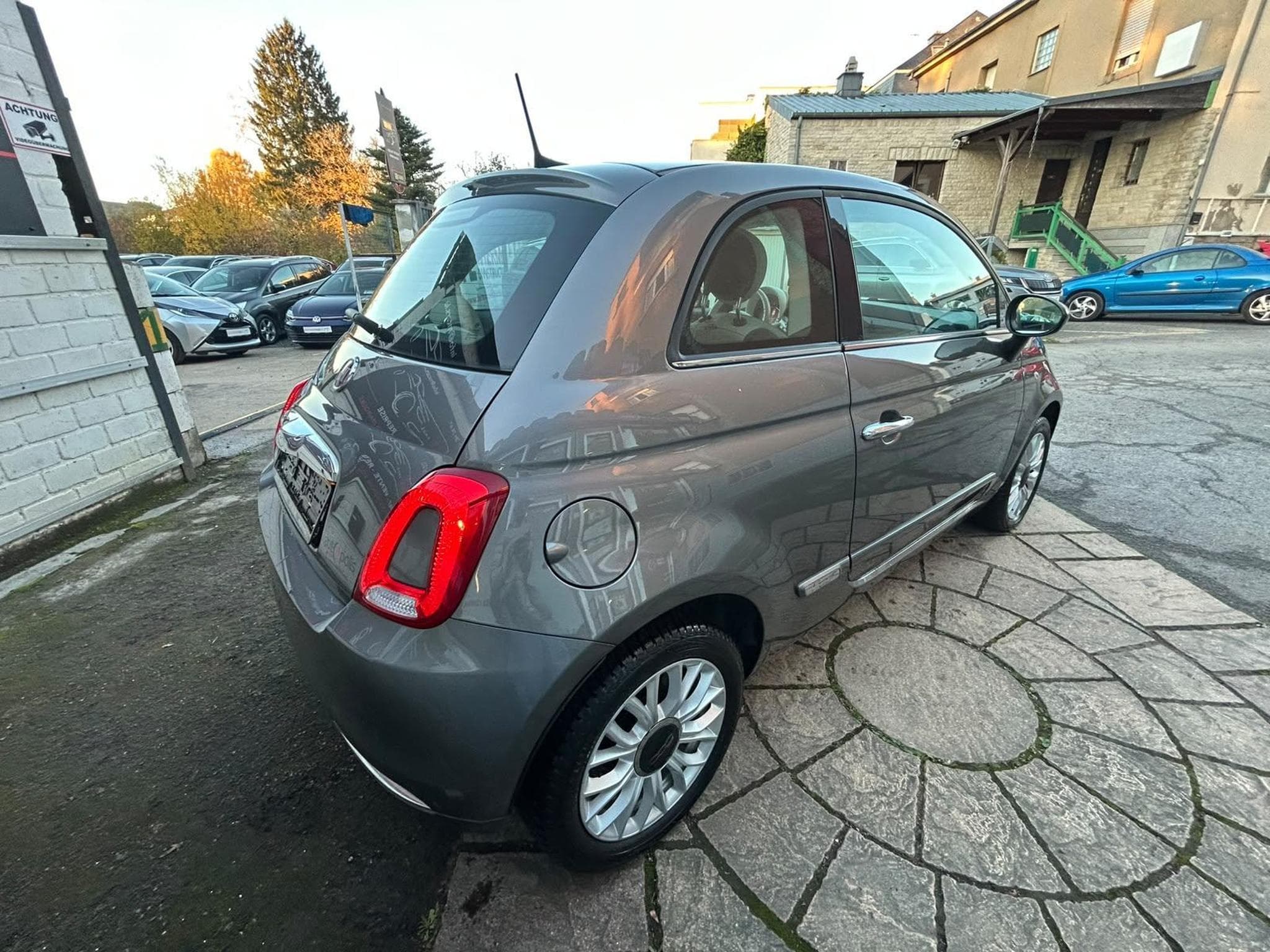 Fiat 500 1.2 AUTOMATIQUE PANORAMA NAVIGATION (2018) - Photo 6
