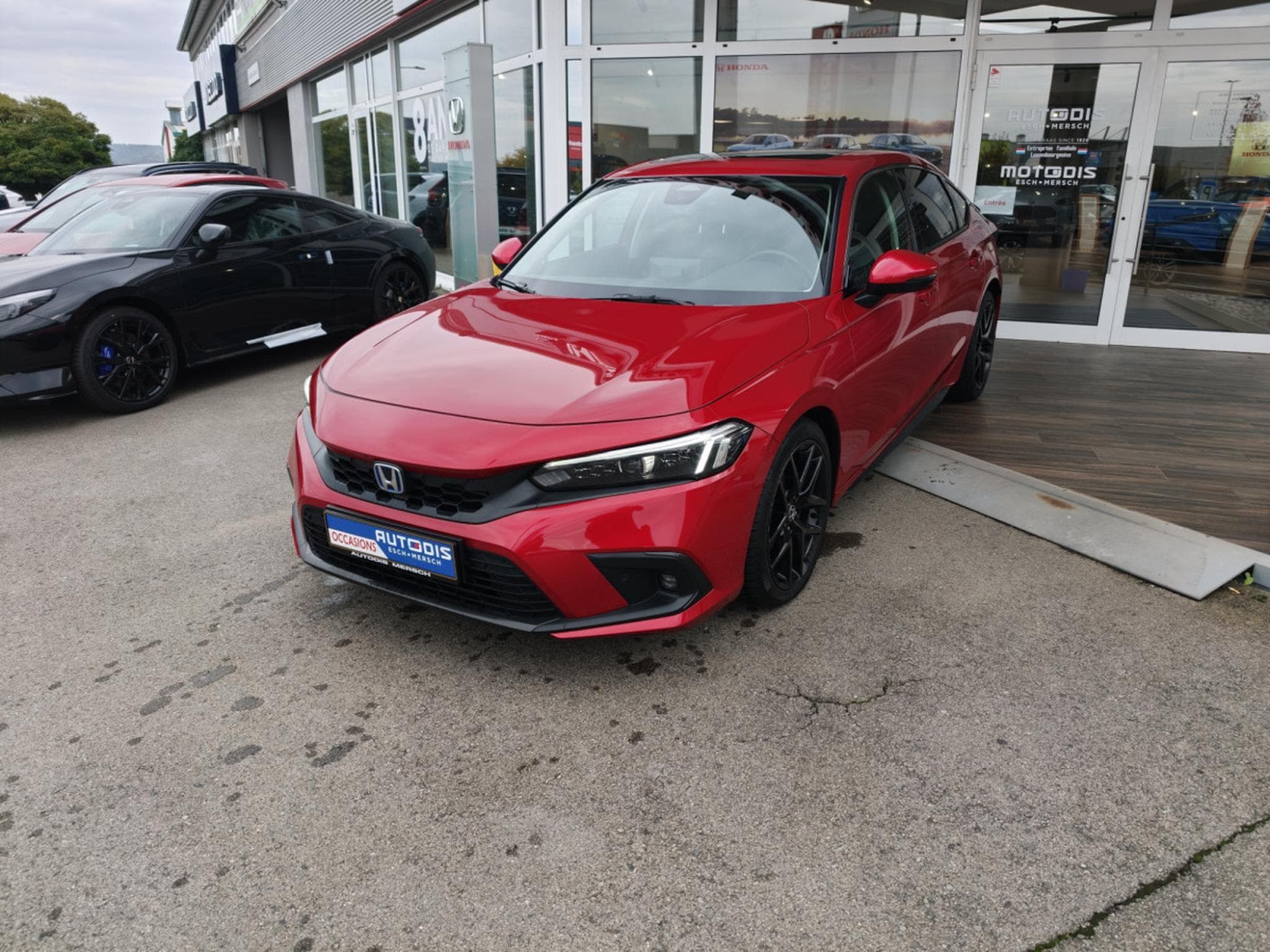 Honda Civic 2.0L HYBRID ADVANCE CVT (2023) - Photo 3