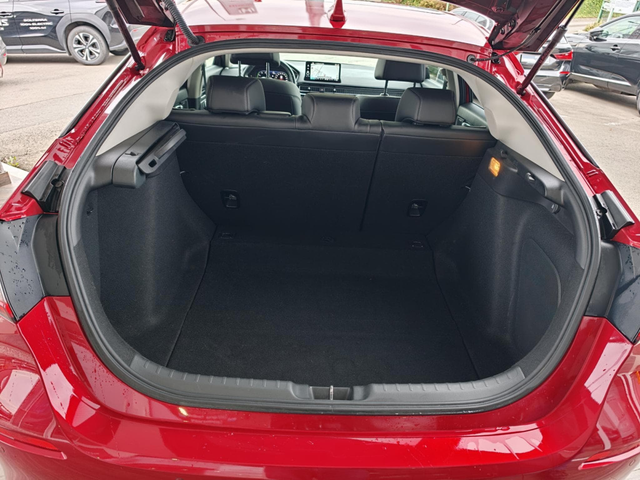 Honda Civic 2.0L HYBRID ADVANCE CVT (2023) - Photo 6