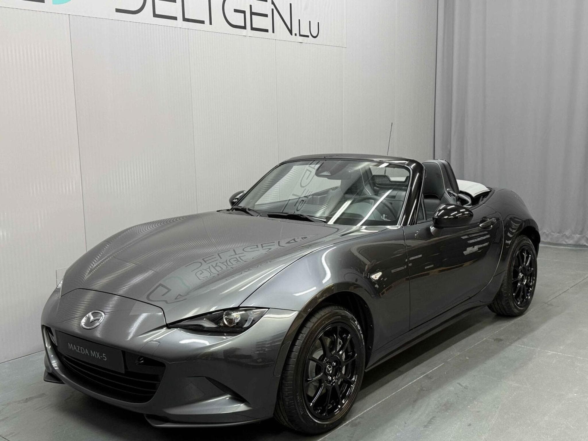 Mazda MX-5 1.5 Skyactiv-G 136 Yakudo (2026) - Photo 2