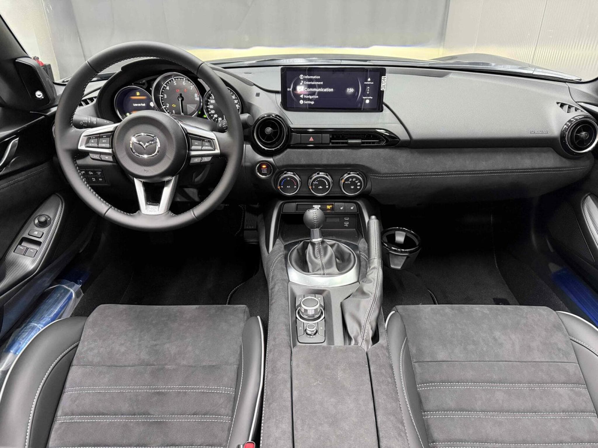 Mazda MX-5 1.5 Skyactiv-G 136 Yakudo (2026) - Photo 5