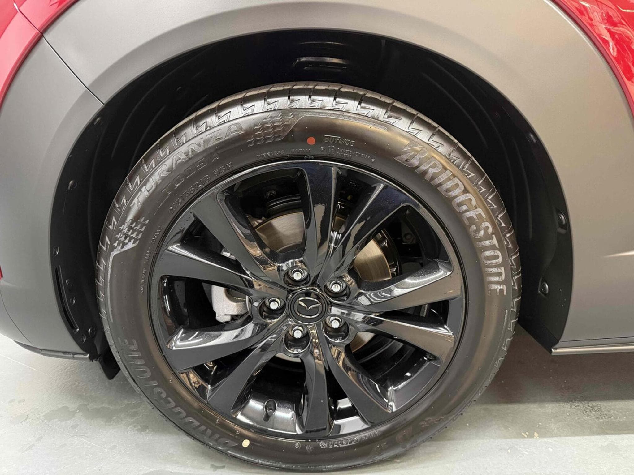Mazda CX-30 2.0 e-Skyactiv X 186 Makoto Auto (2026) - Foto 4
