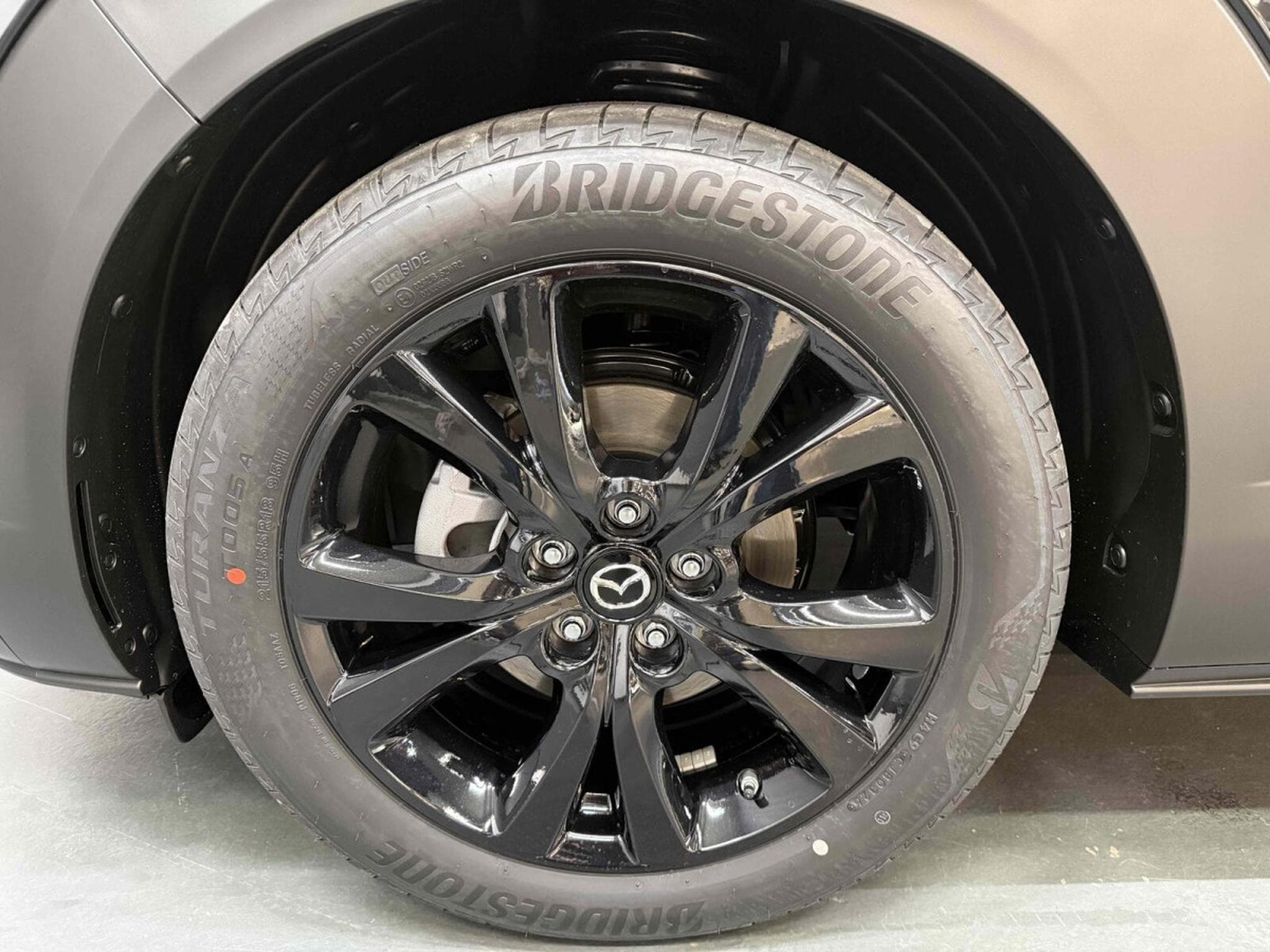 Mazda CX-30 2.0 e-Skyactiv X 186 Homura Auto (2026) - Foto 4