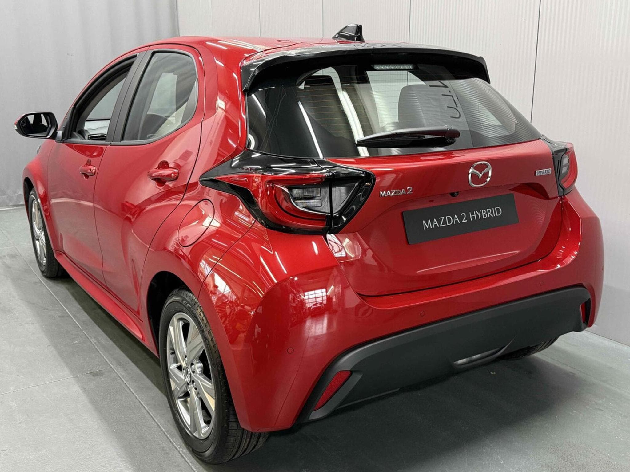 Mazda 2 1.5 Hybrid 116 Exclusive-Line Auto (2026) - Foto 3