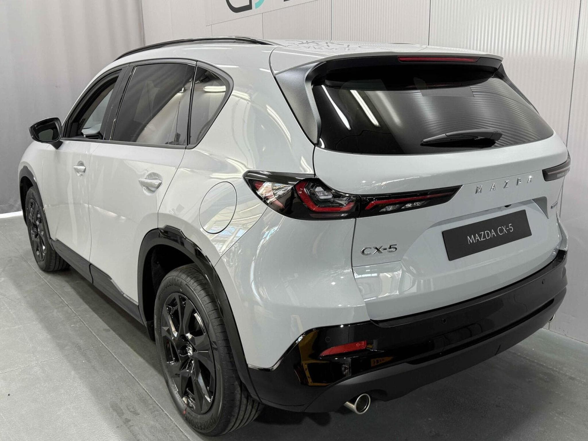 Mazda CX-5 2.5 e-Skyactiv G 141 Homura Auto (2026) - Foto 3
