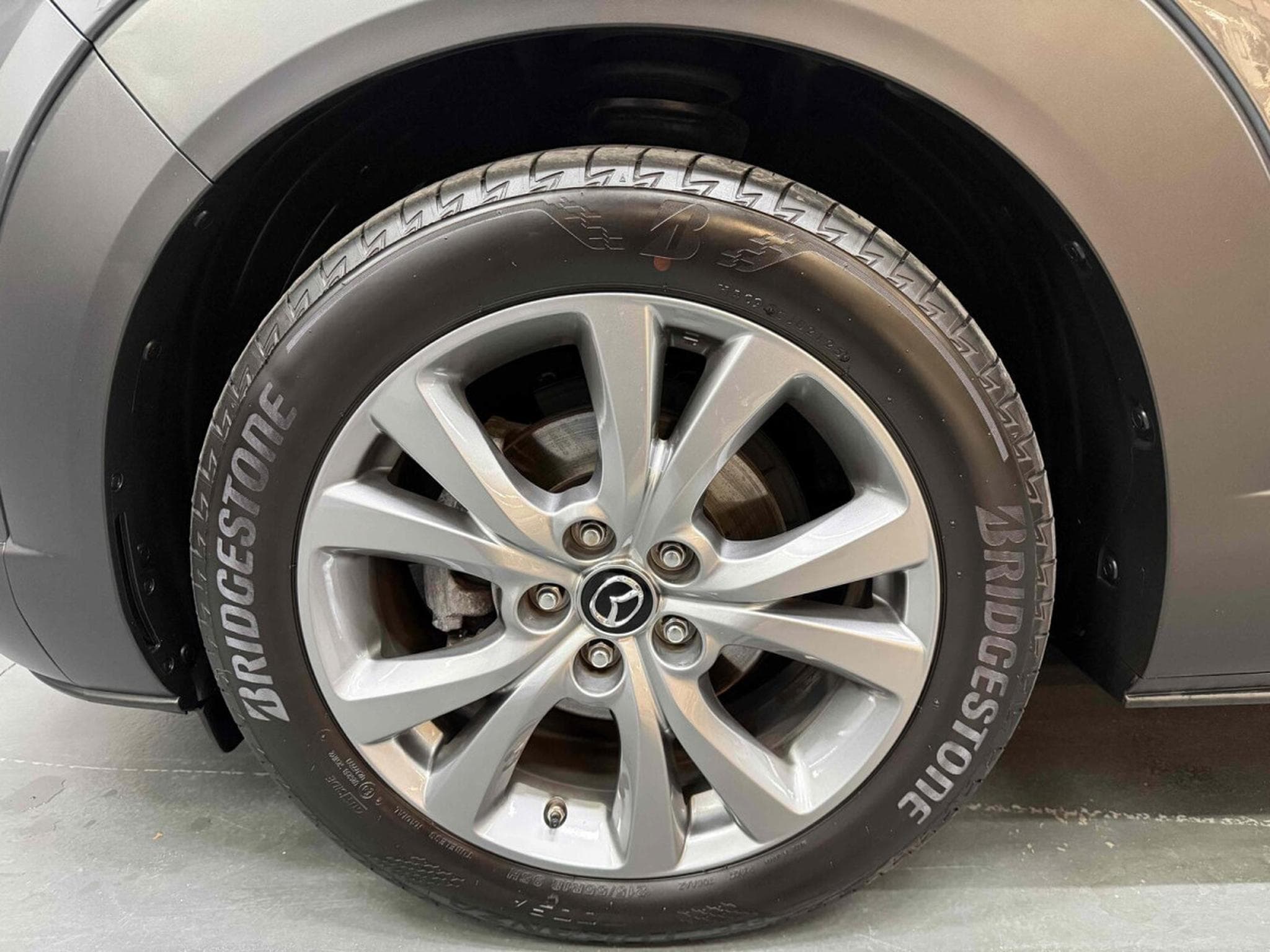 Mazda CX-30 2.5 e-Skyactiv G 140 Takumi Auto (2025) - Foto 4