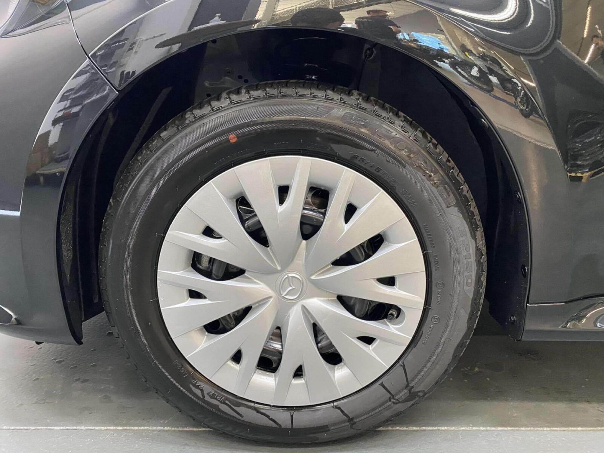 Mazda 2 1.5 Hybrid 116 Prime-Line Auto (2025) - Foto 4