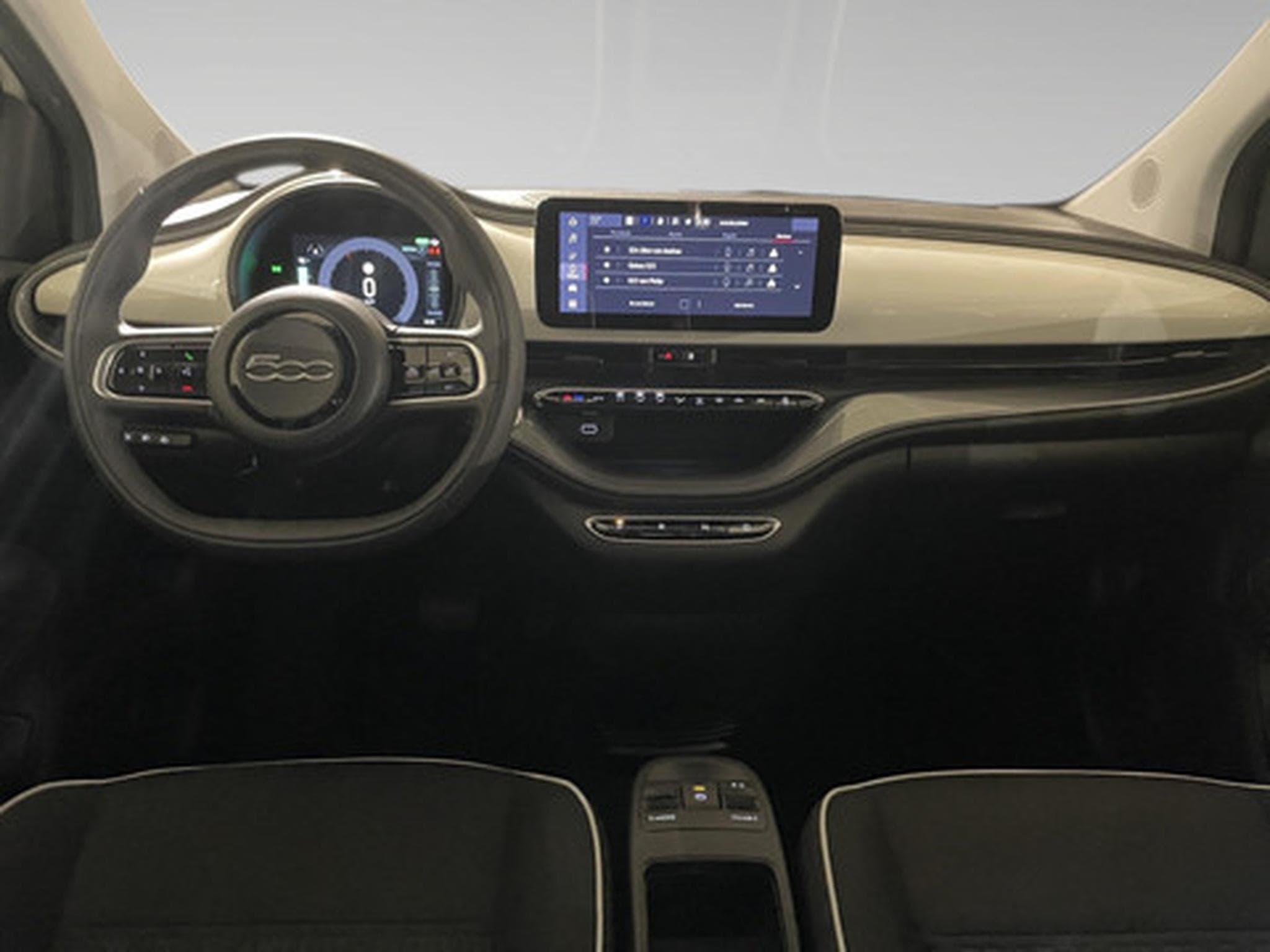 Fiat 500 500e 42 kWh LIMO (2023) - Photo 4
