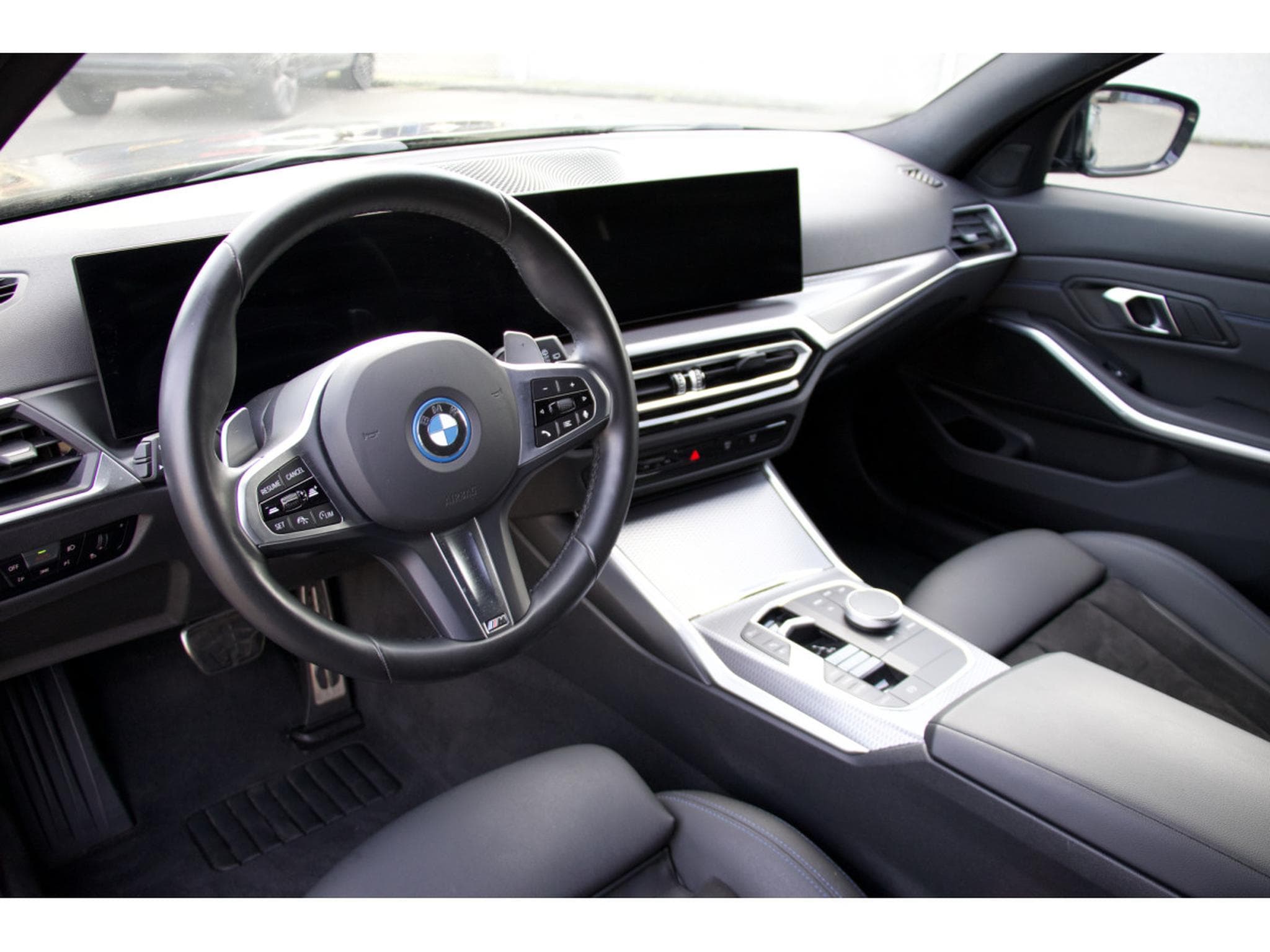 BMW 330 e Touring Aut. pack M Sport ACC (2024) - Photo 8