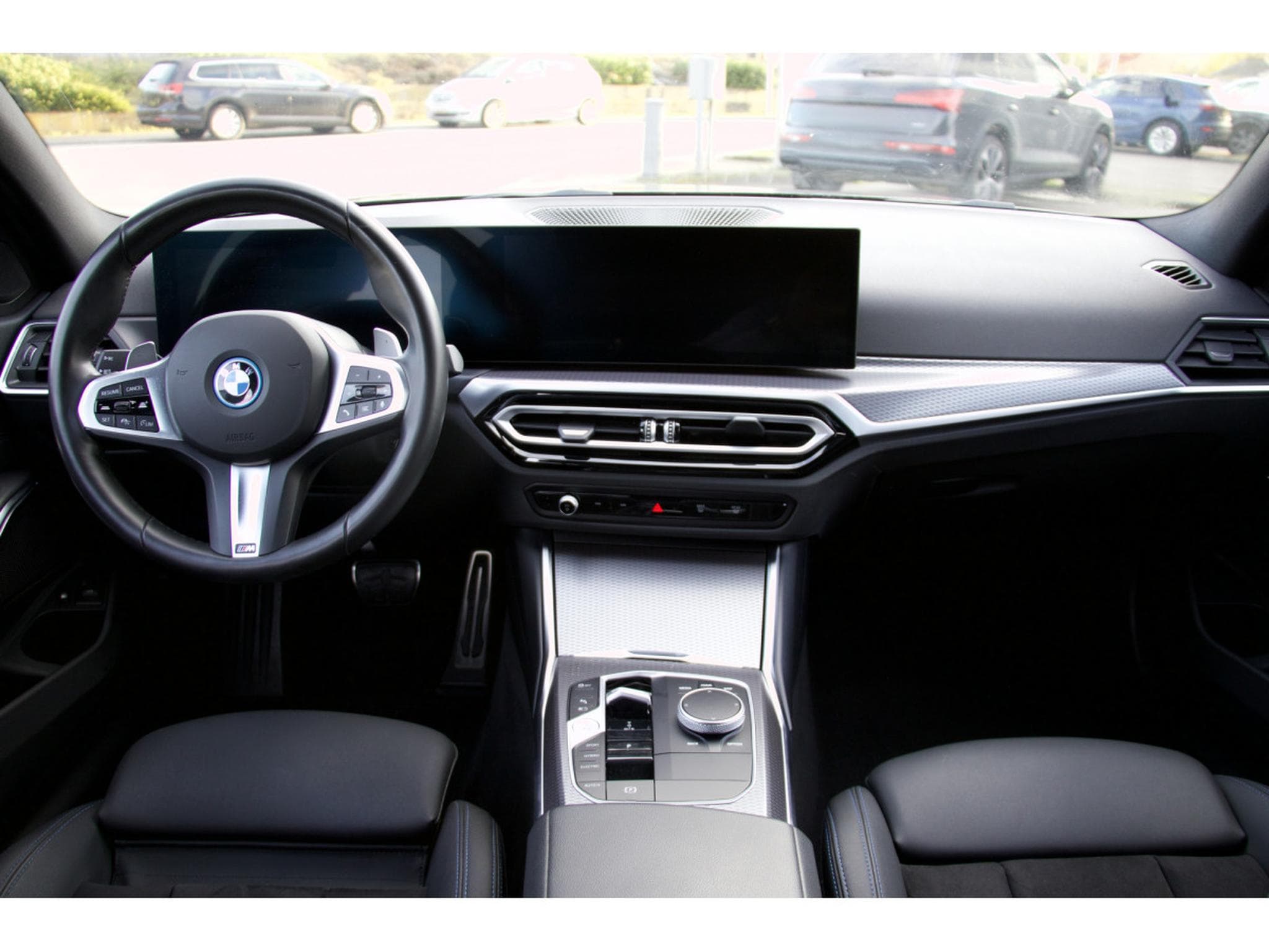 BMW 330 e Touring Aut. pack M Sport ACC (2024) - Photo 9