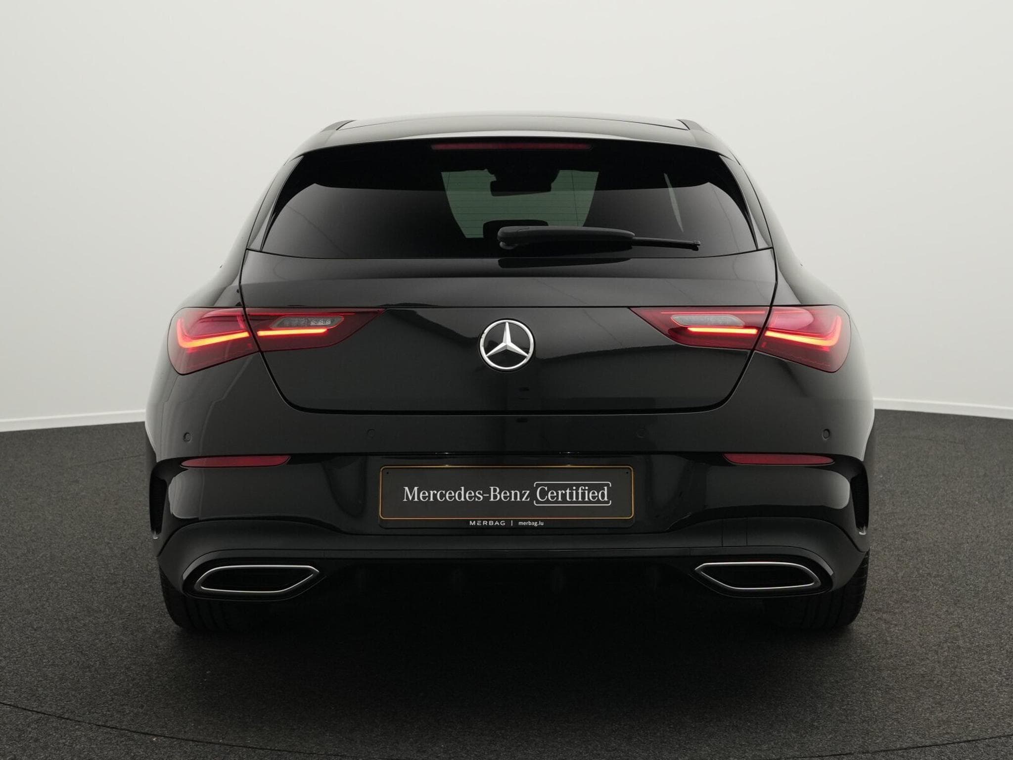 Mercedes CLA 180 AMG-Line Premium Plus (2025) - Photo 4