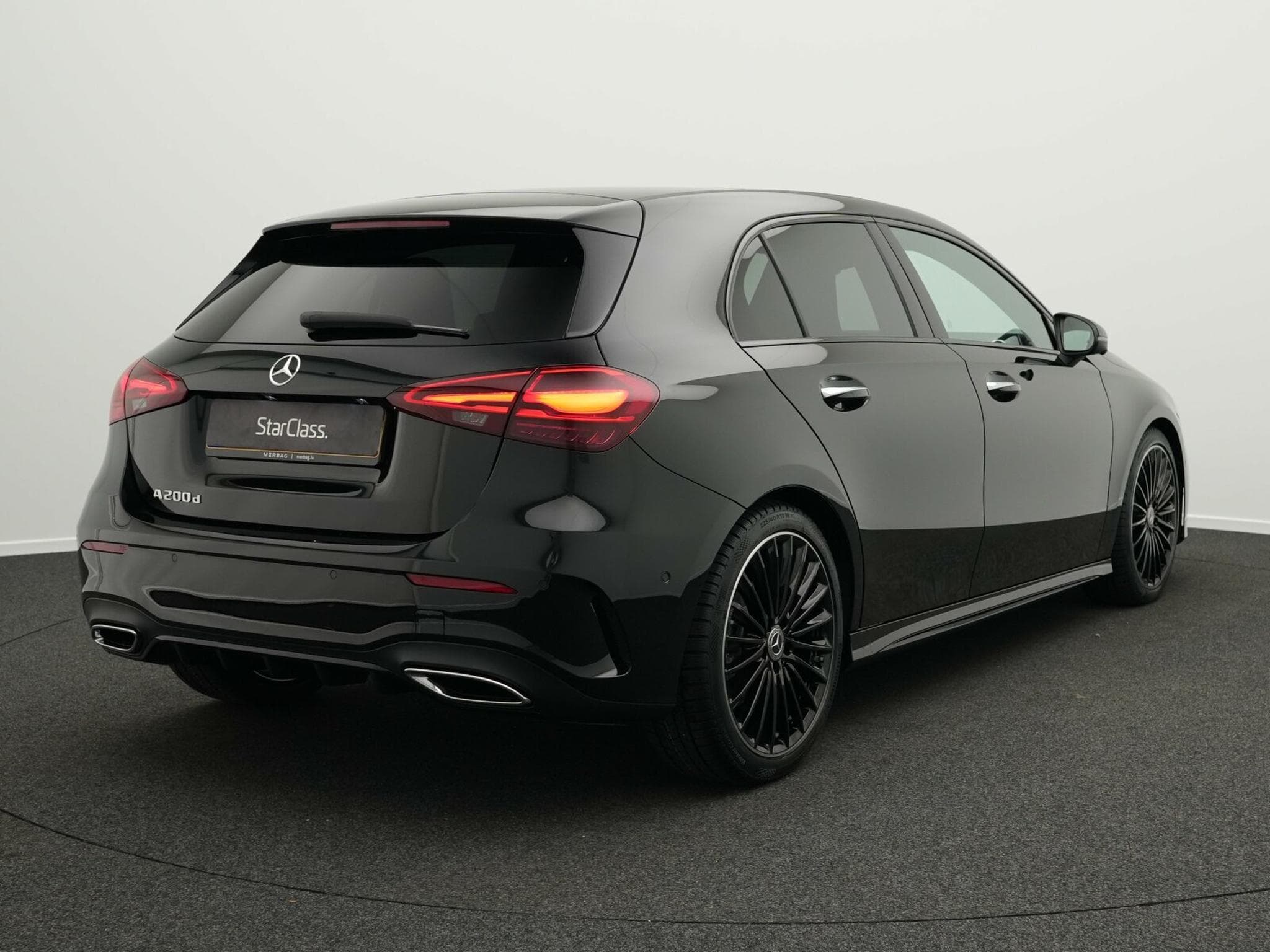 Mercedes A 200 d AMG-Line (2026) - Photo 3