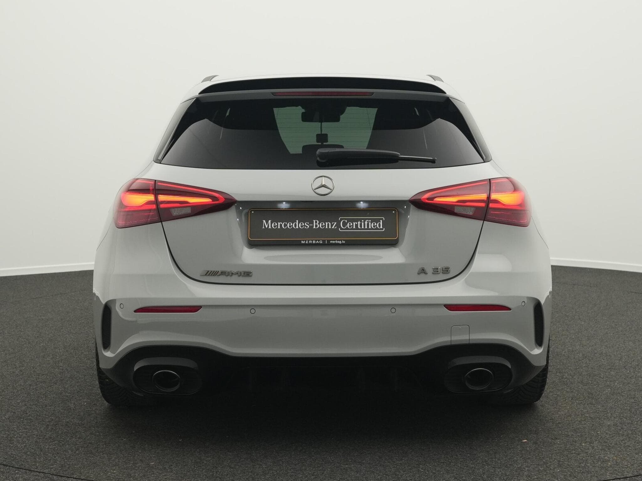 Mercedes A 35 AMG A 35 4M AMG Multi+Kamera+Night+MBUX (2025) - Photo 4