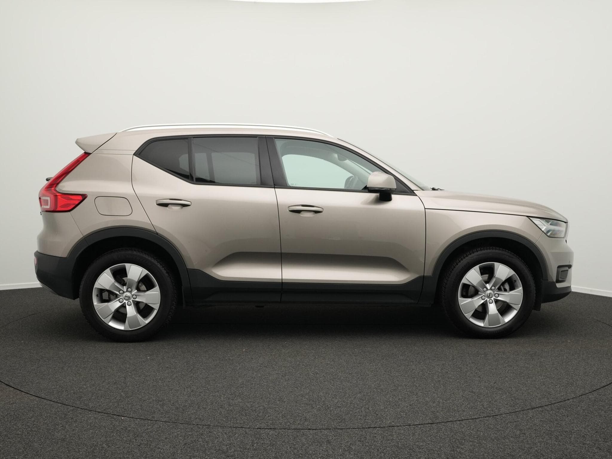 Volvo XC40 XC 40 T3 2WD Momentum Pro (2020) - Photo 5