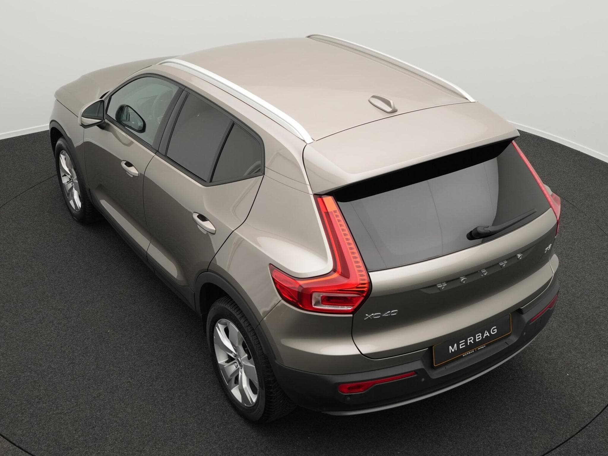 Volvo XC40 XC 40 T3 2WD Momentum Pro (2020) - Photo 13