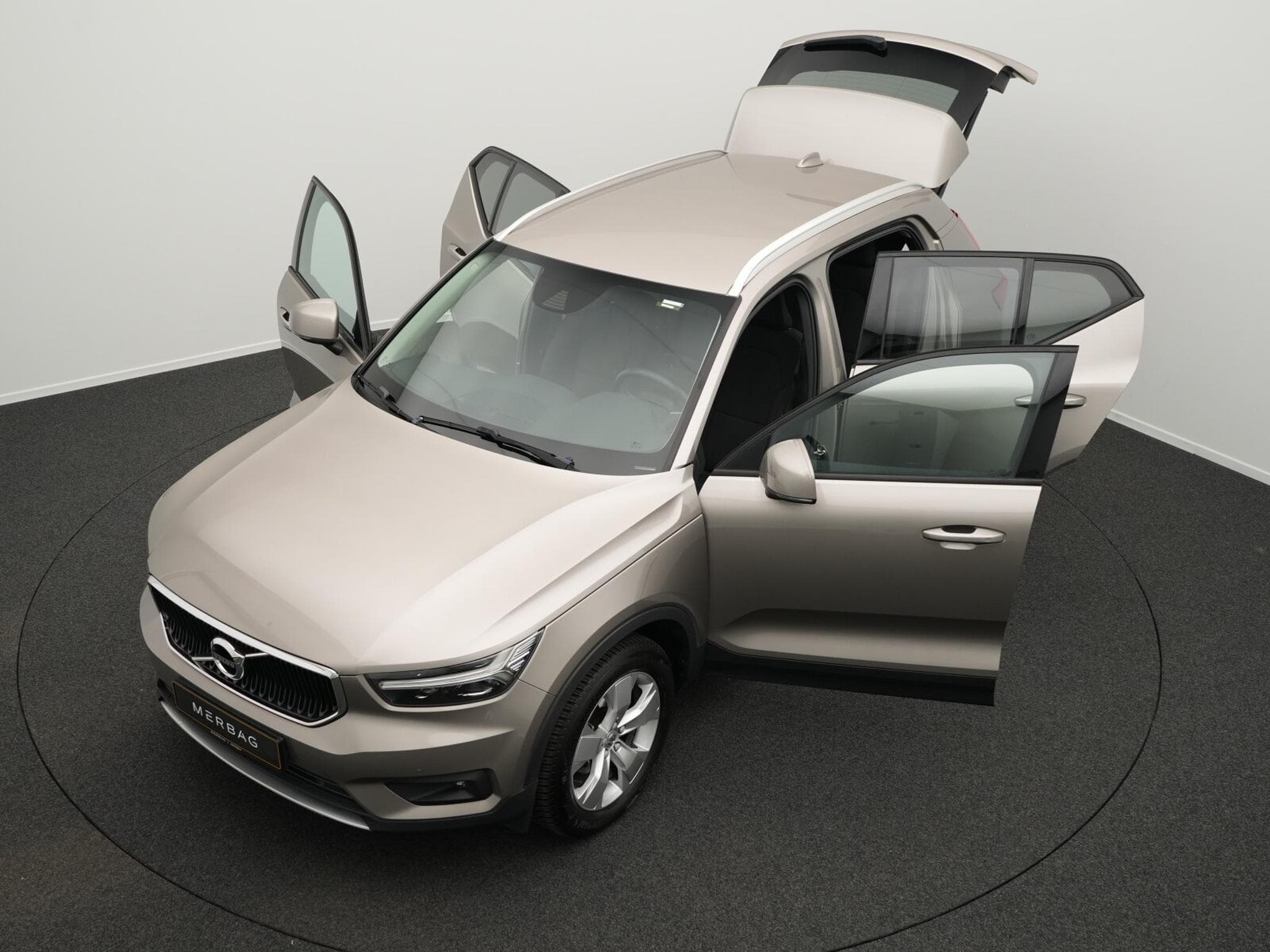 Volvo XC40 XC 40 T3 2WD Momentum Pro (2020) - Photo 14
