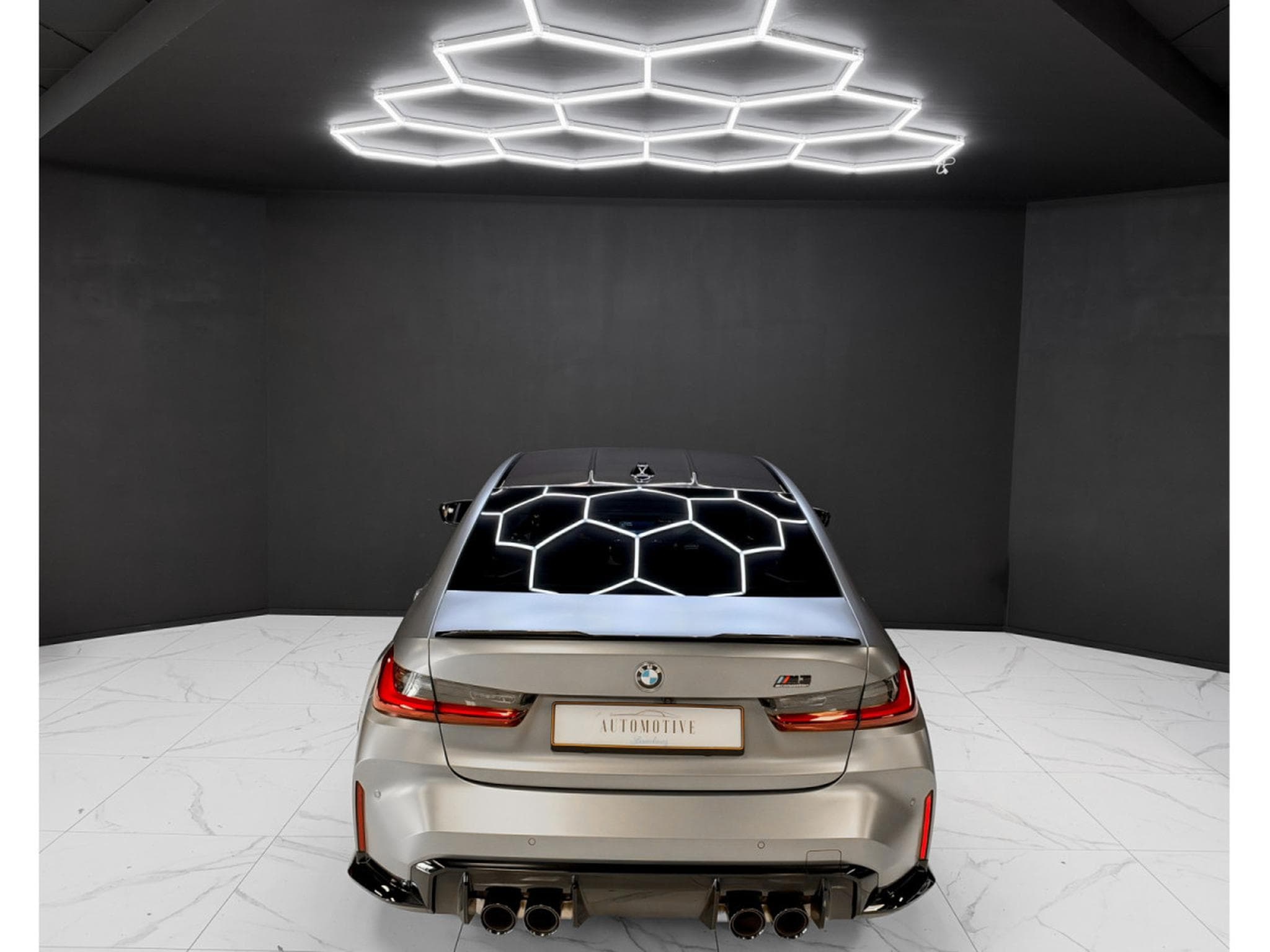 BMW M3 Competition xDrive Carbon seats (2024) - Photo 4
