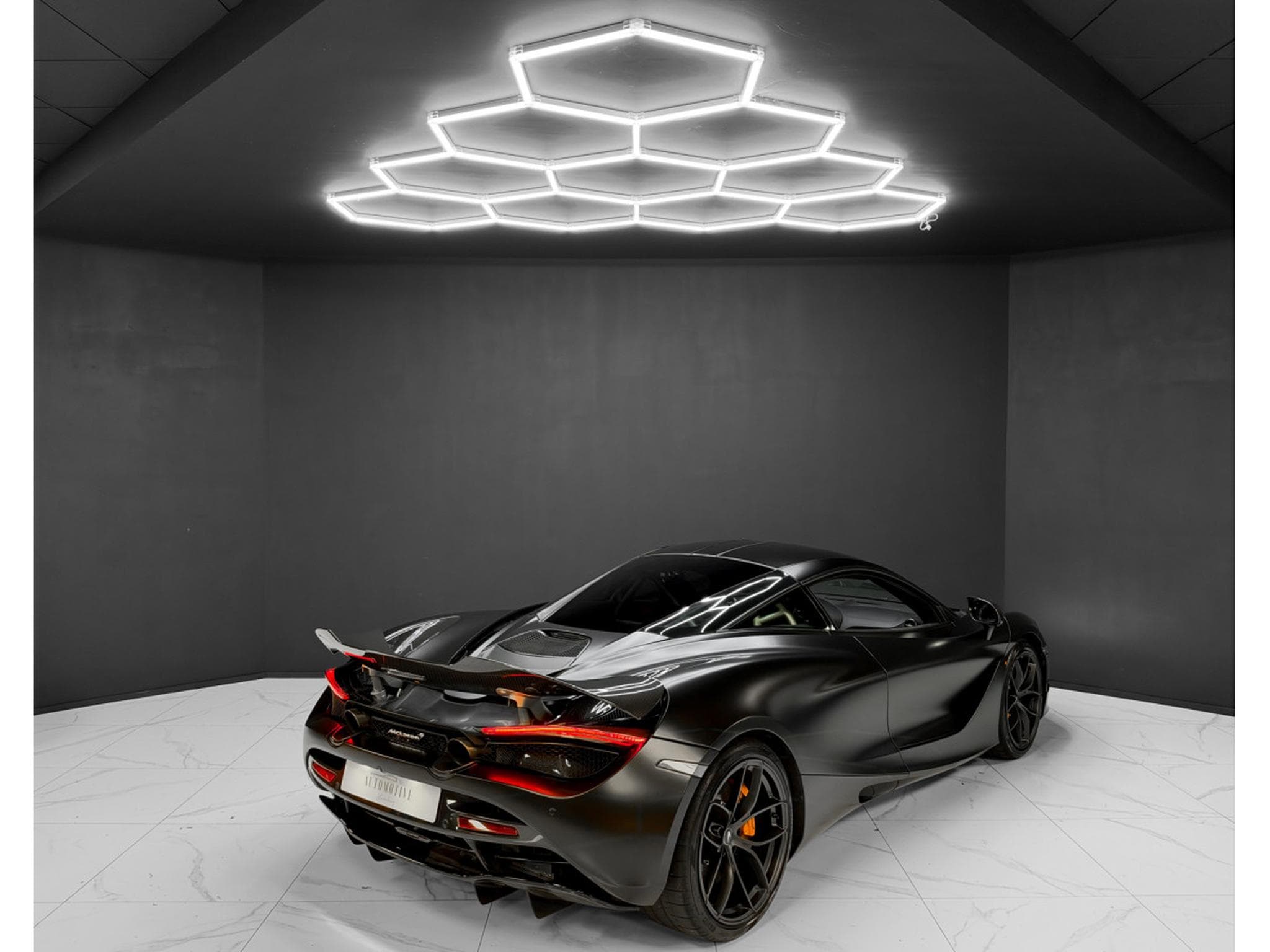 McLaren 720S TRACK PACK / PERF. / CARBON 1,2,3 / CarPlay (2022) - Photo 5