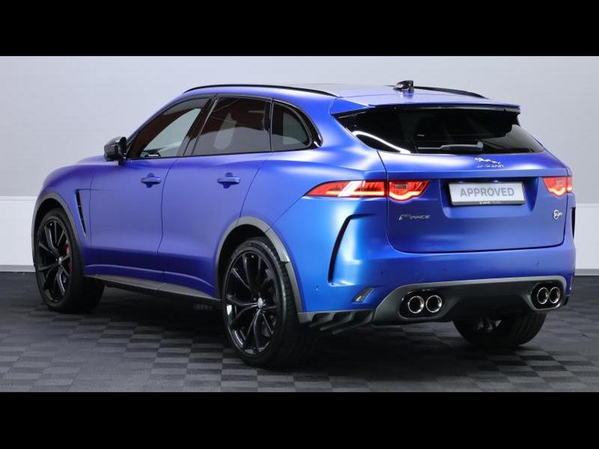 Jaguar F-Pace 5.0 V8 550ch SV paint (2020) - Foto 7