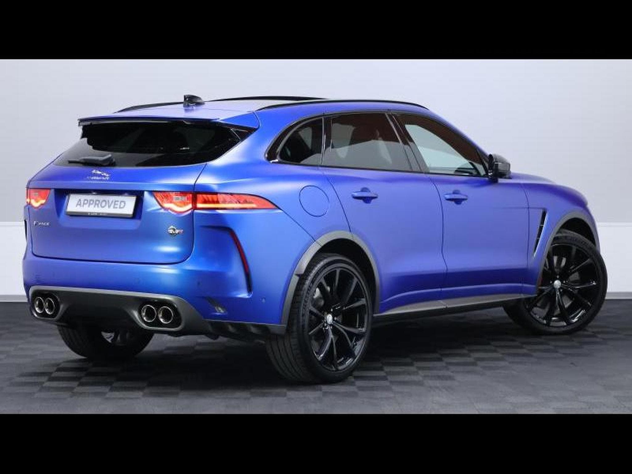 Jaguar F-Pace 5.0 V8 550ch SV paint (2020) - Foto 5