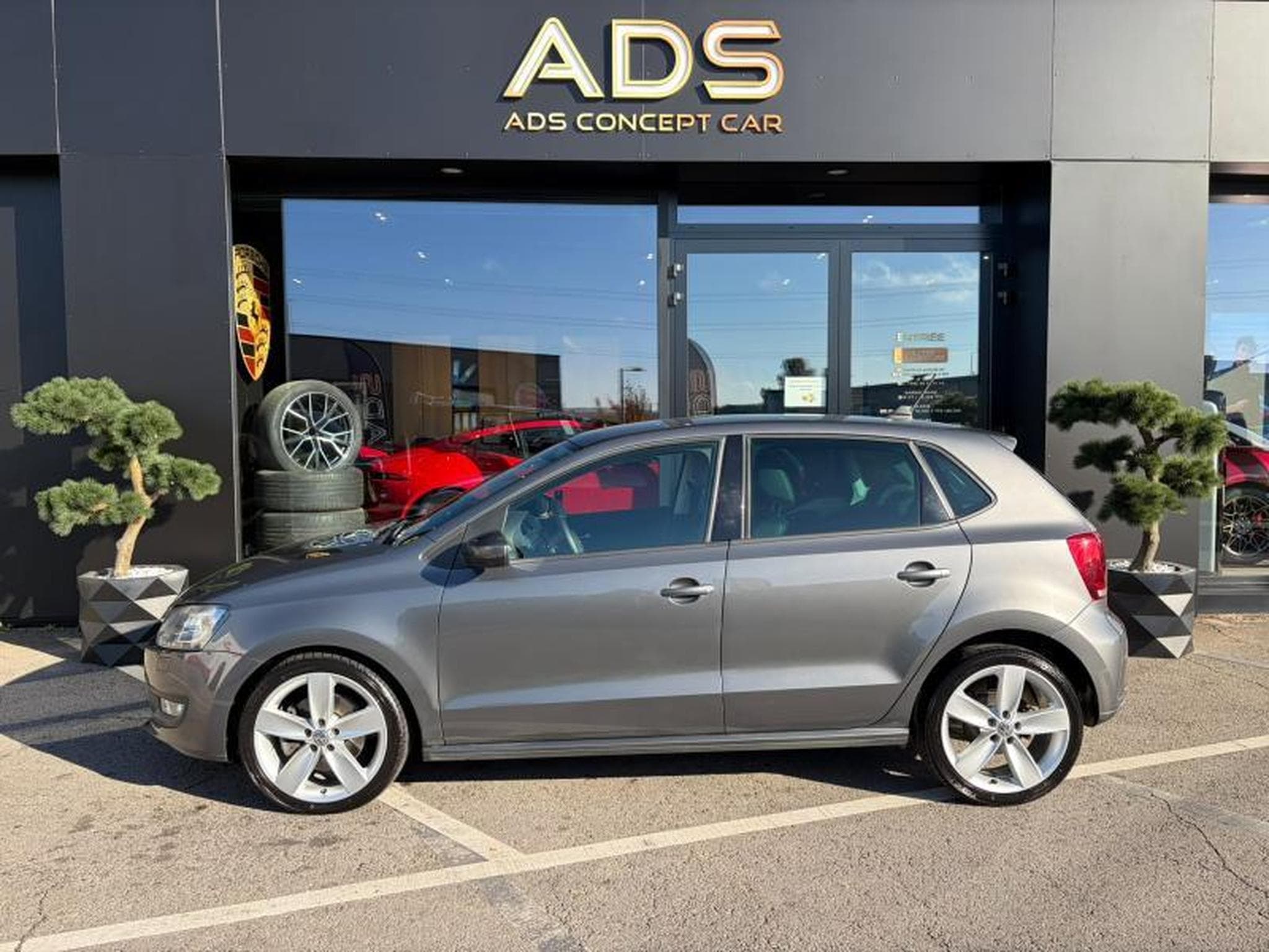 VW Polo 1.6 105ch/PDC/Clim Auto (2013) - Photo 4