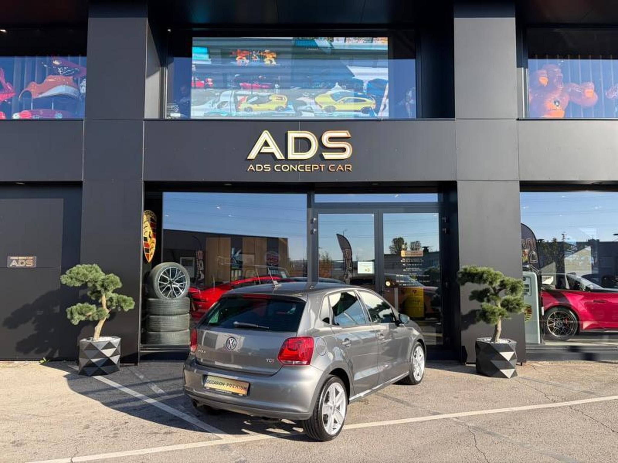 VW Polo 1.6 105ch/PDC/Clim Auto (2013) - Photo 16