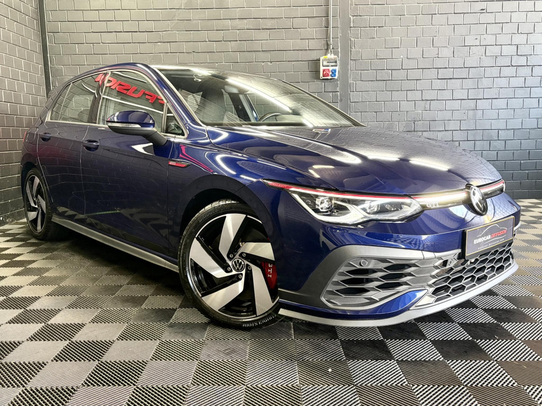 VW Golf GTI Clubsport 2.0 TSI 300 CV DSG7 *DCC *MATRIX* *CARPLAY* (2023) - Photo 3