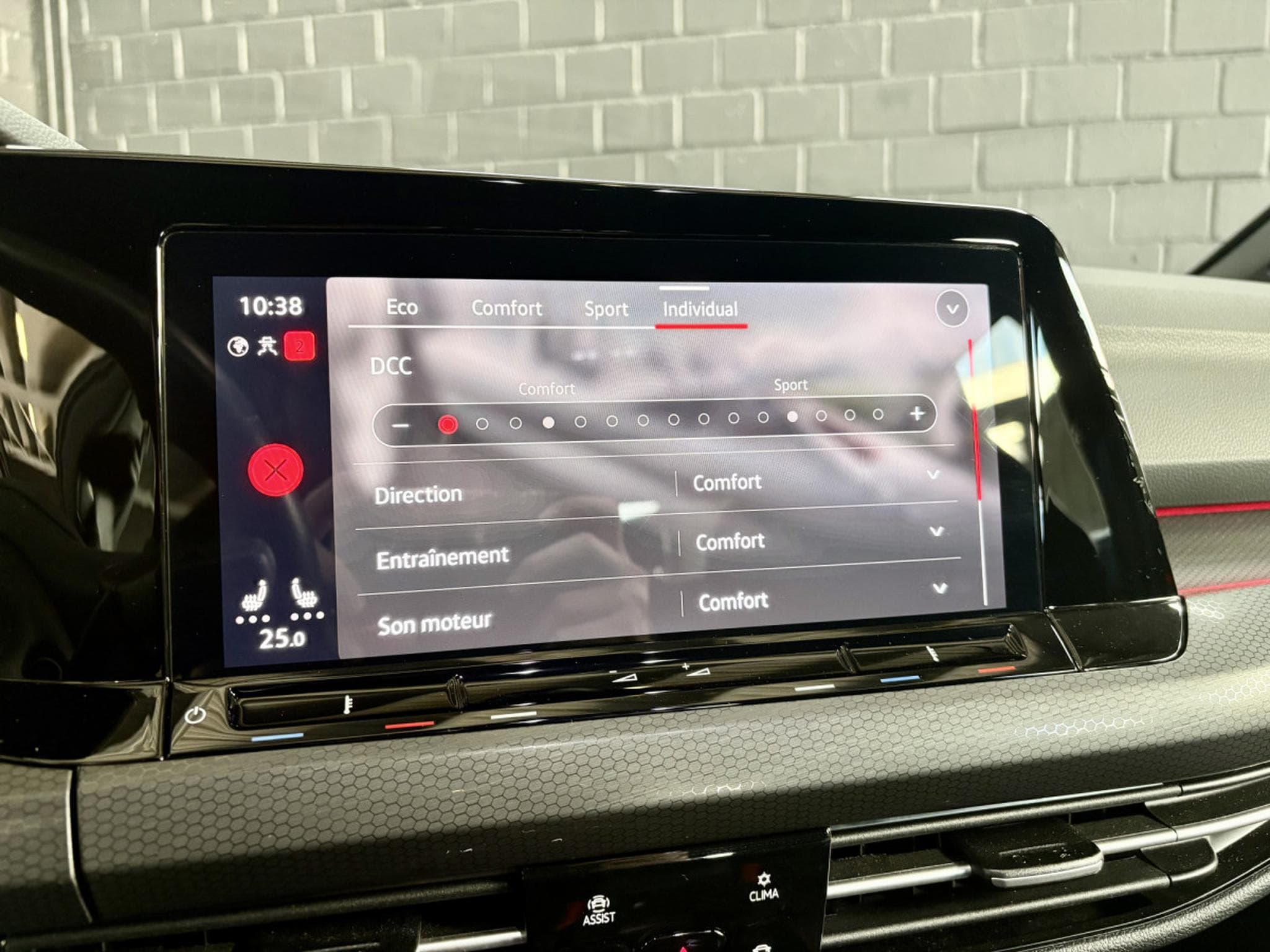 VW Golf GTI Clubsport 2.0 TSI 300 CV DSG7 *DCC *MATRIX* *CARPLAY* (2023) - Photo 14