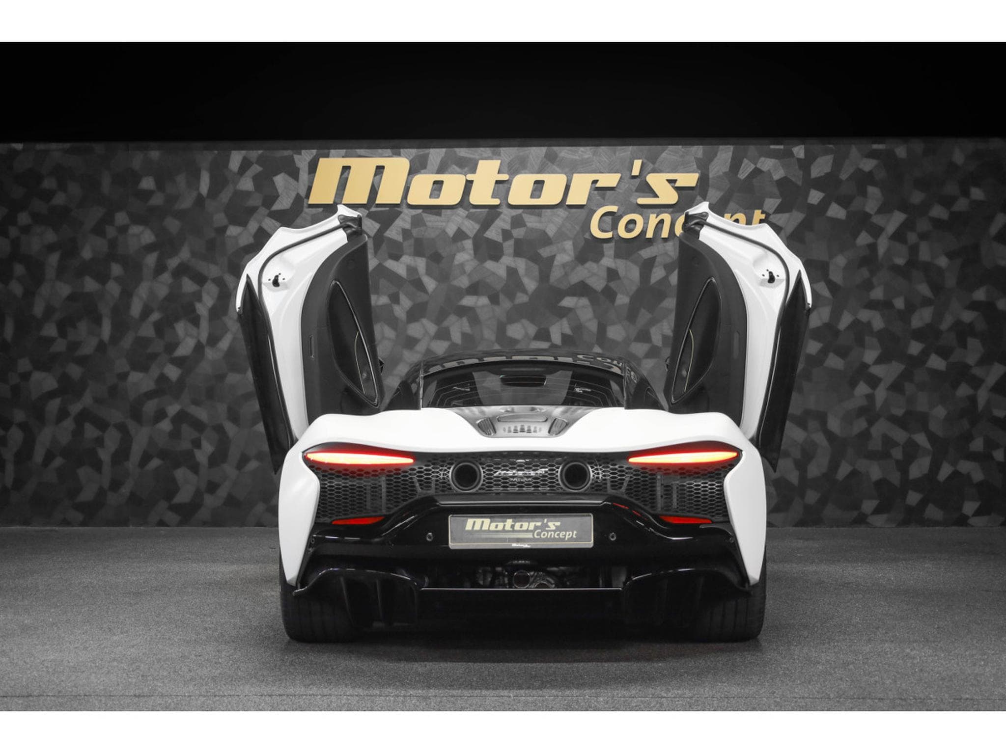 McLaren Artura Coupé V6 Hybrid (2023) - Photo 5