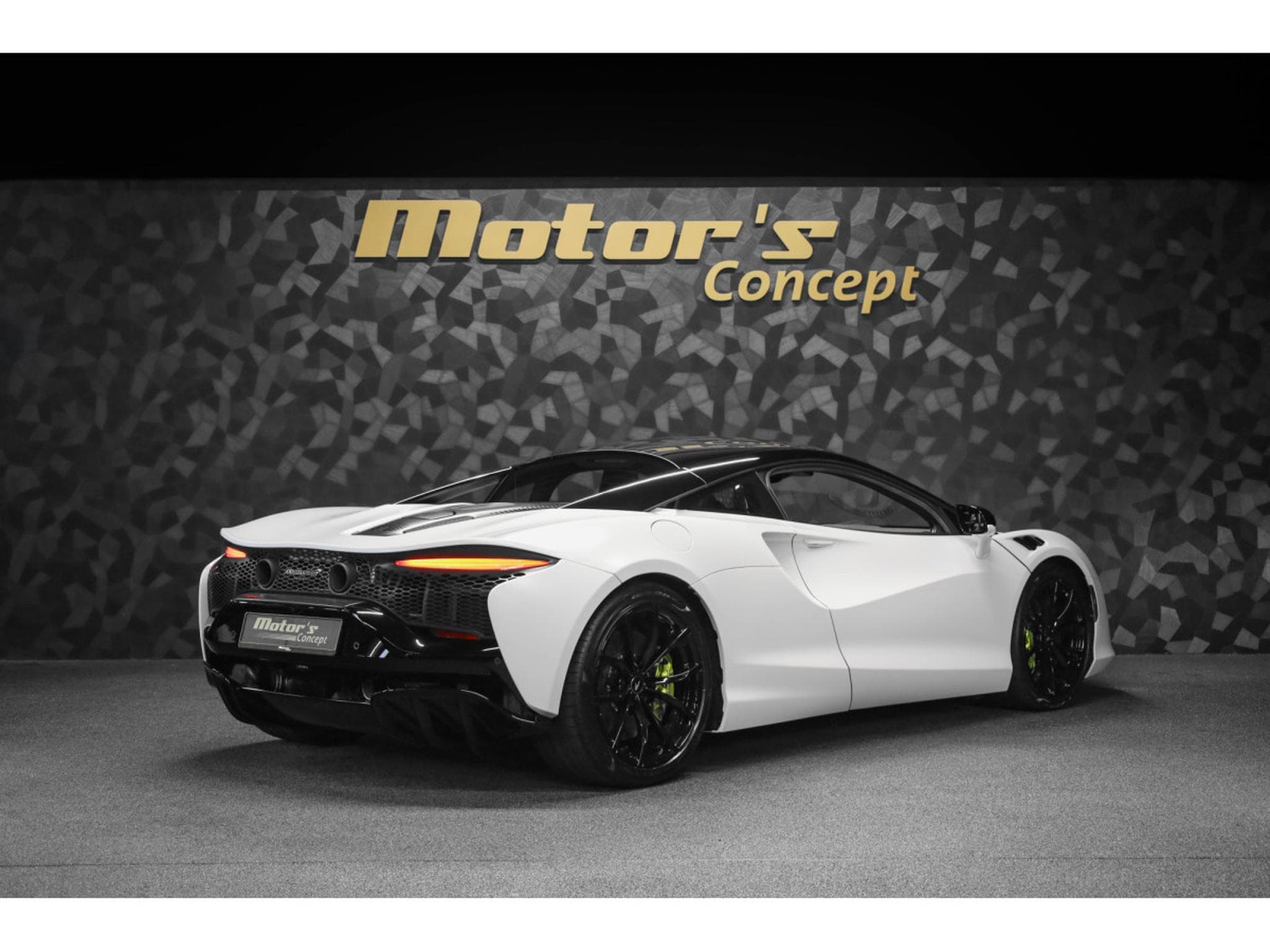 McLaren Artura Coupé V6 Hybrid (2023) - Photo 3