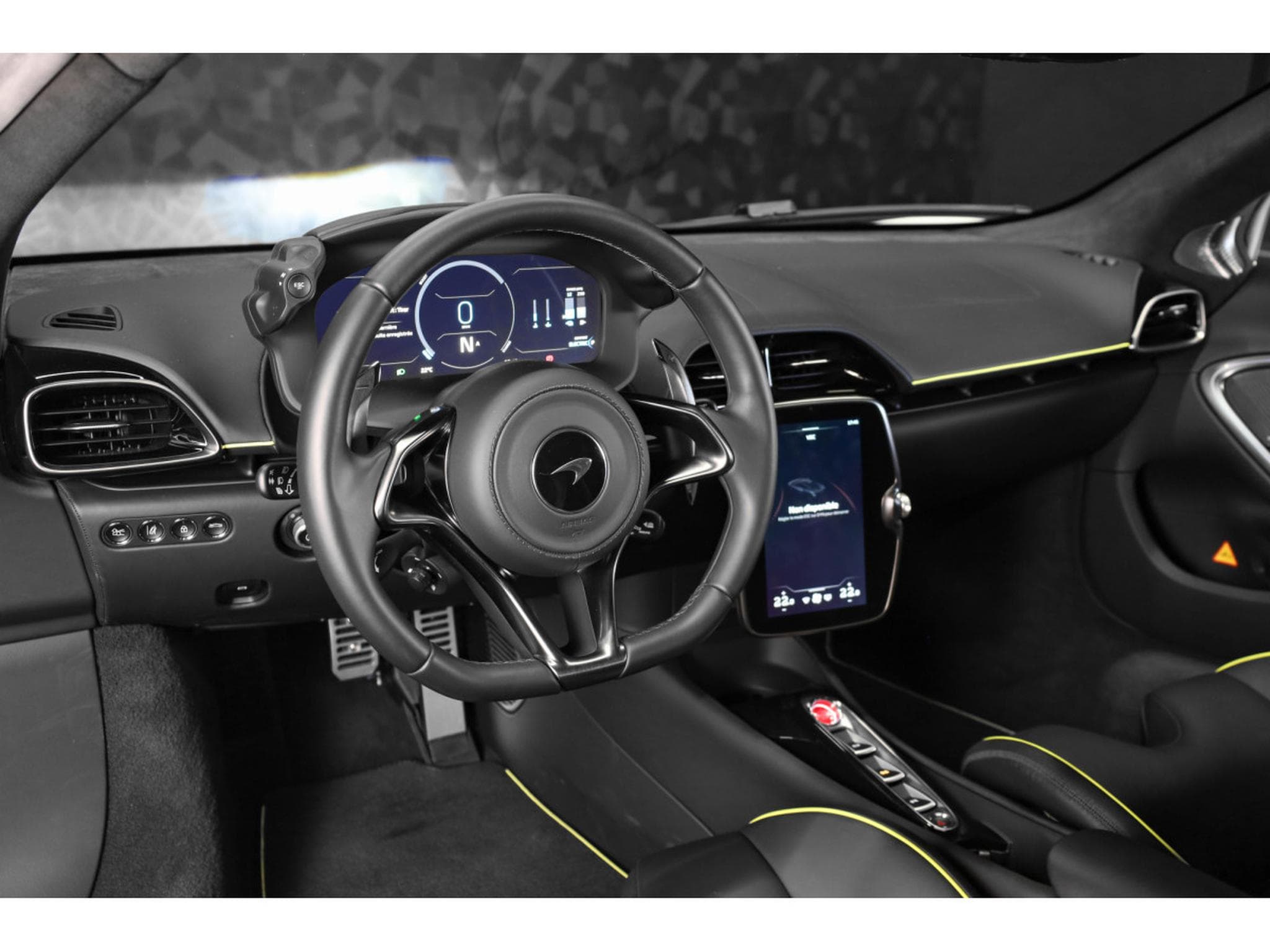 McLaren Artura Coupé V6 Hybrid (2023) - Photo 8
