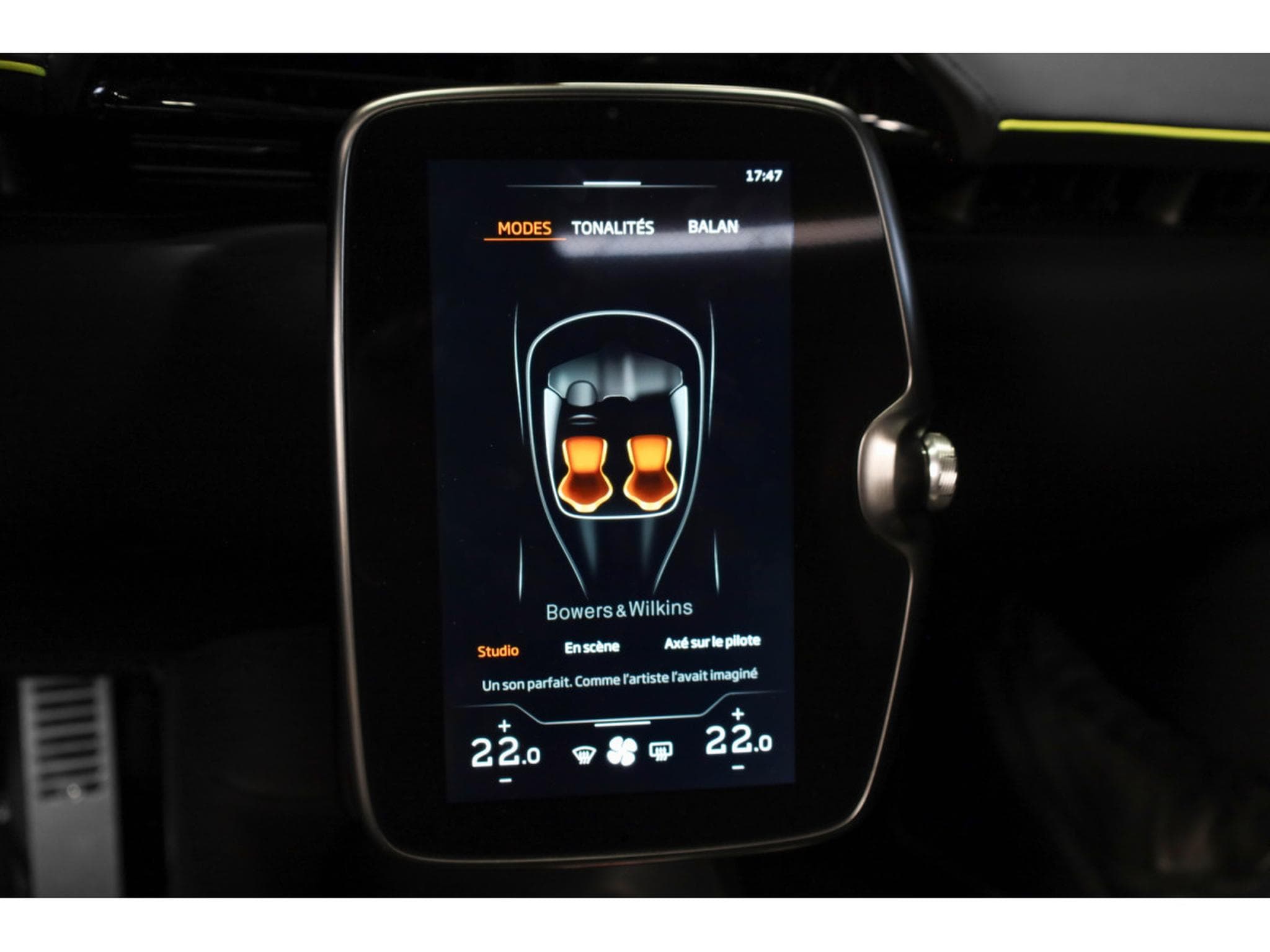 McLaren Artura Coupé V6 Hybrid (2023) - Photo 26