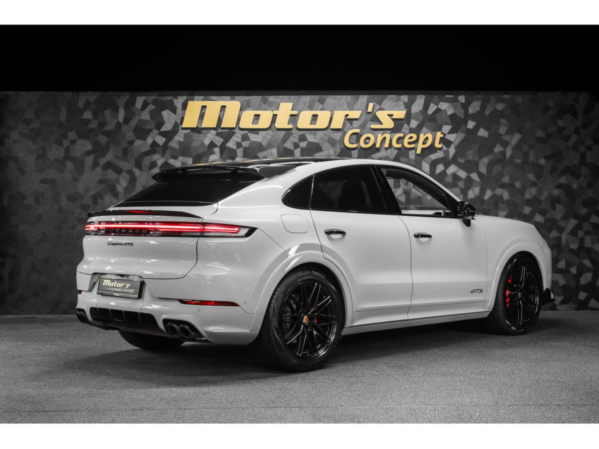 Porsche Cayenne GTS Coupé 4.0 V8 (2025) - Photo 3