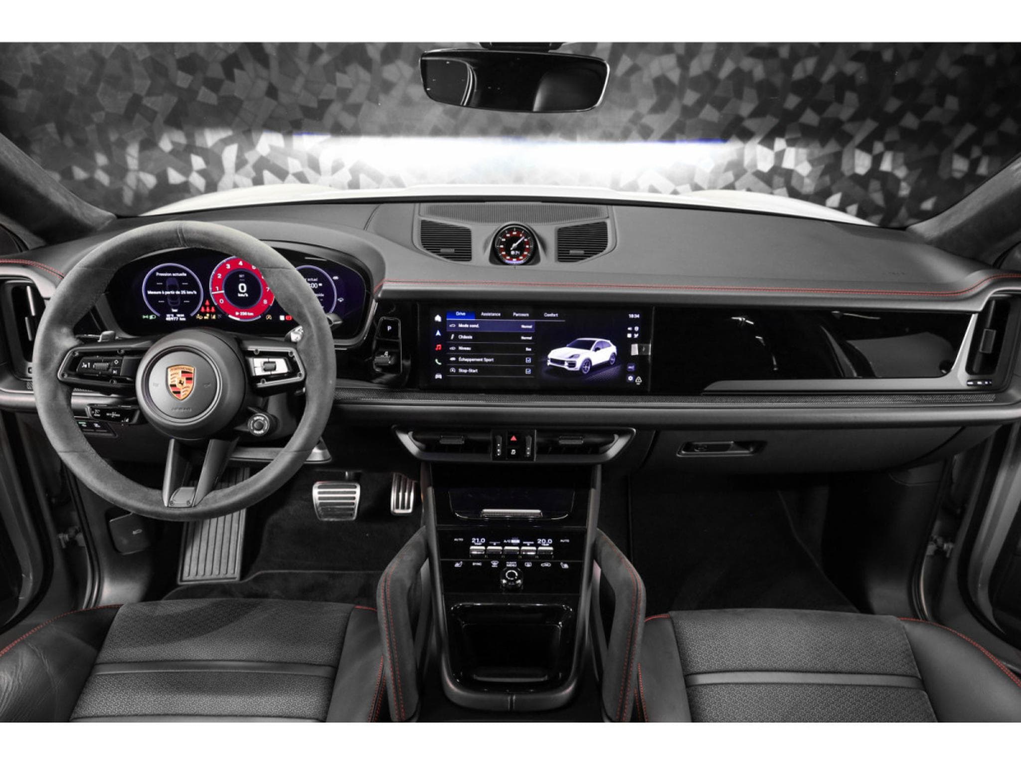 Porsche Cayenne GTS Coupé 4.0 V8 (2025) - Photo 14