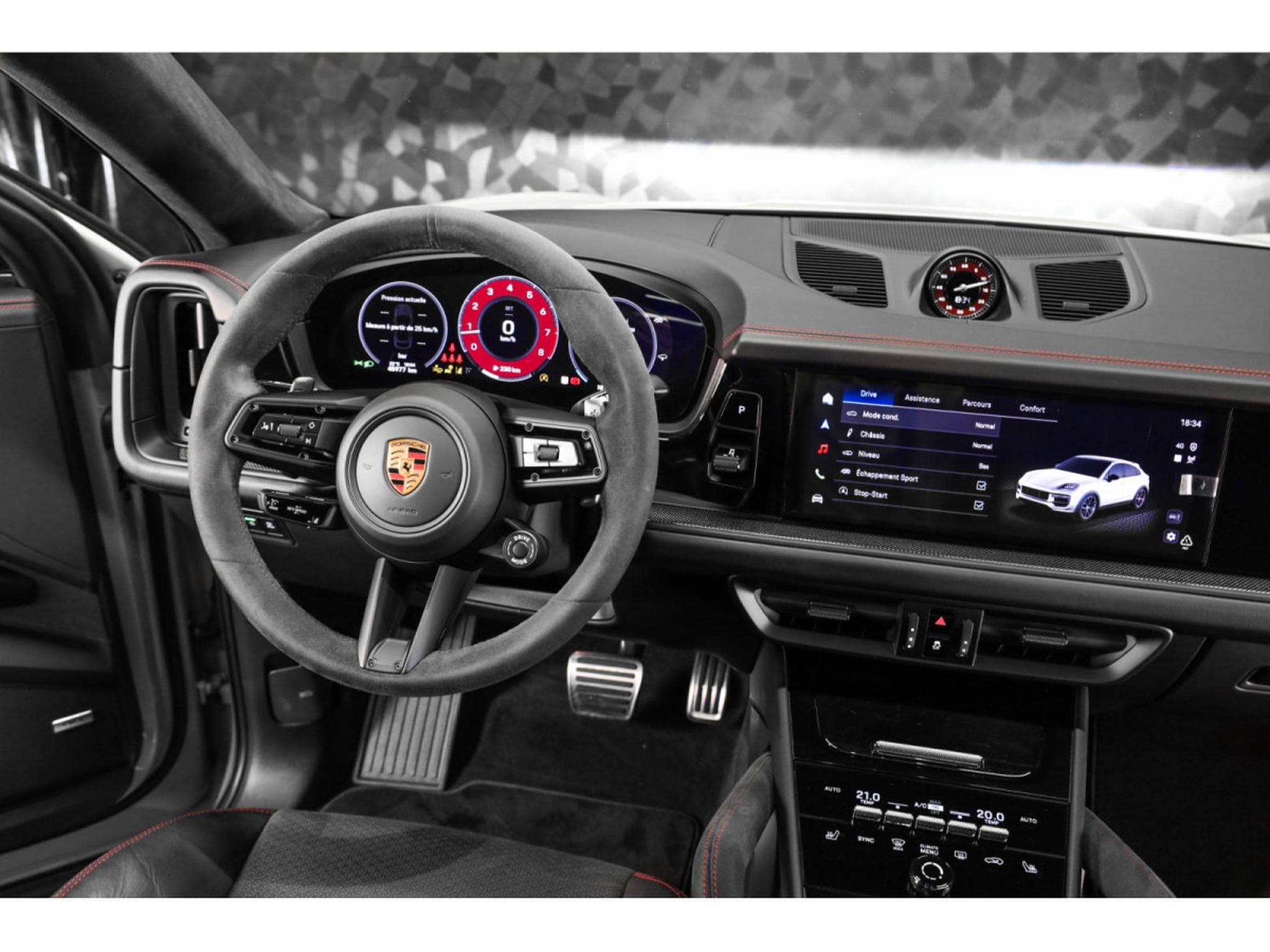 Porsche Cayenne GTS Coupé 4.0 V8 (2025) - Photo 18