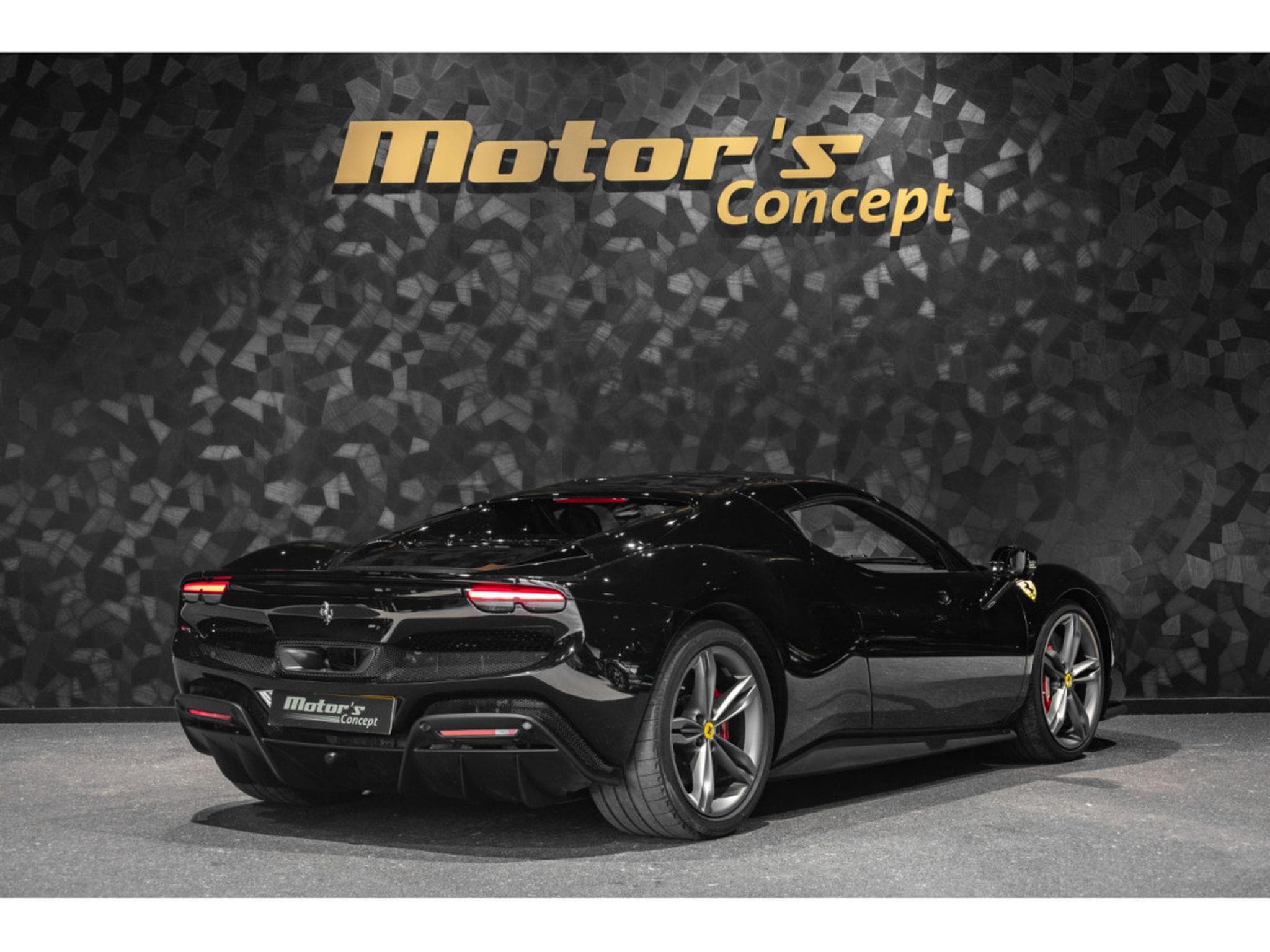 Ferrari 296 GTS NERO DS 1250 V6 BI-TURBO (2025) - Photo 3