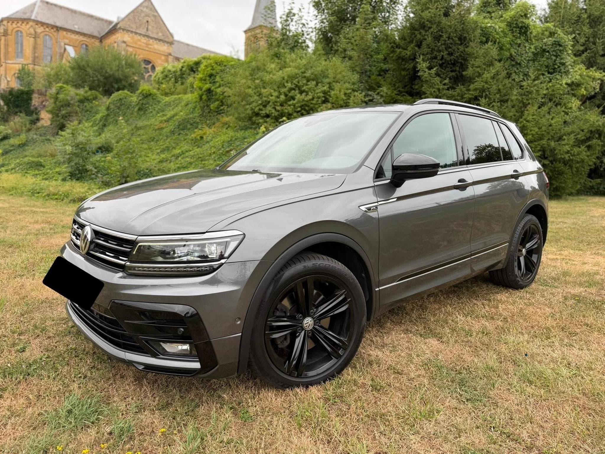 VW Tiguan R-line (2019) - Photo 4