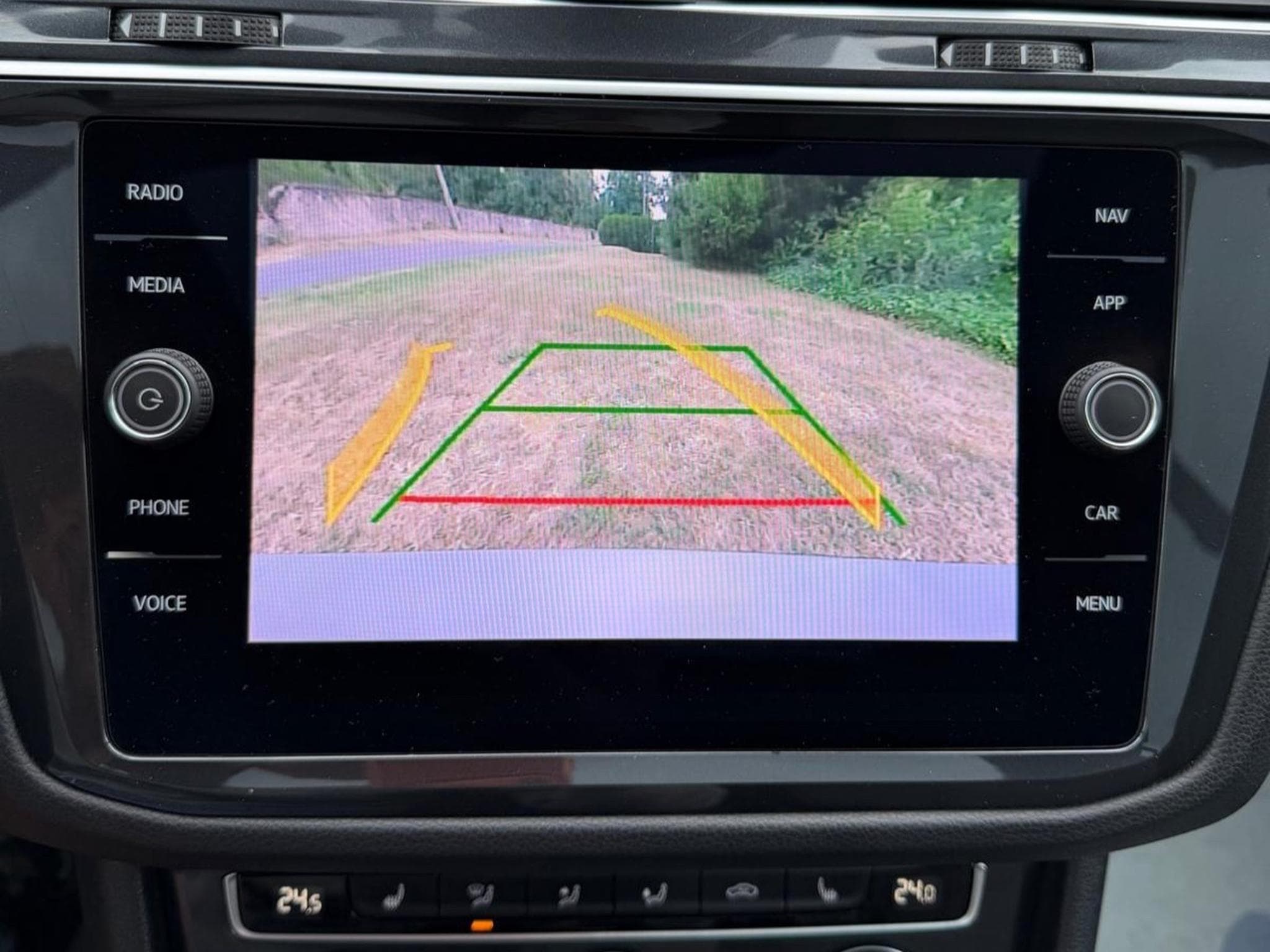 VW Tiguan R-line (2019) - Photo 8