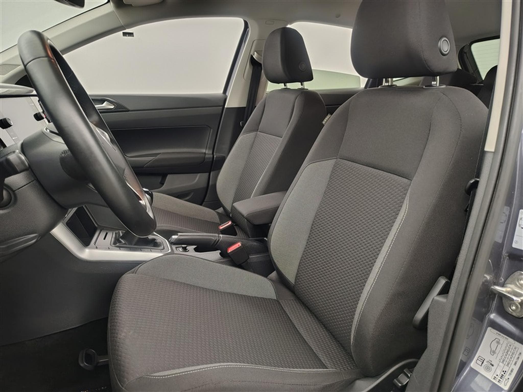 VW Polo 1.0 TSI 95Cv Edition CARPLAY / CAMERA / ALU (2025) - Photo 7