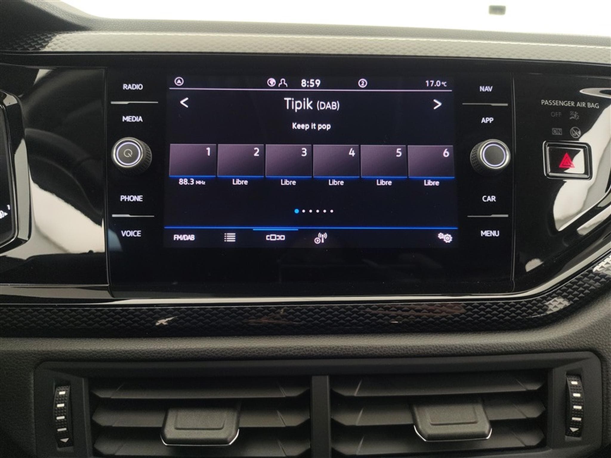 VW Polo 1.0 TSI 95Cv Edition CARPLAY / CAMERA / ALU (2025) - Photo 11