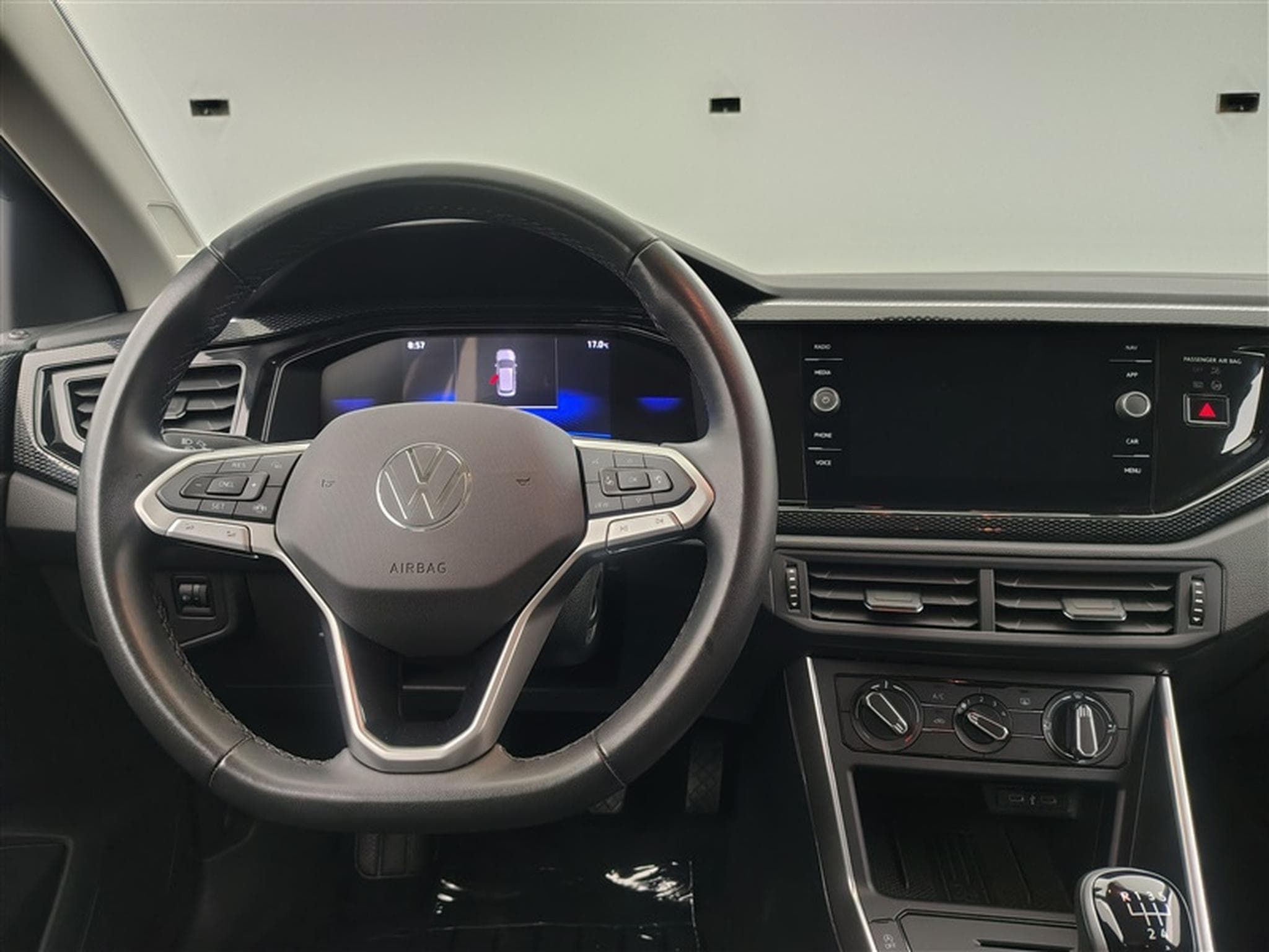 VW Polo 1.0 TSI 95Cv Edition CARPLAY / CAMERA / ALU (2025) - Photo 9